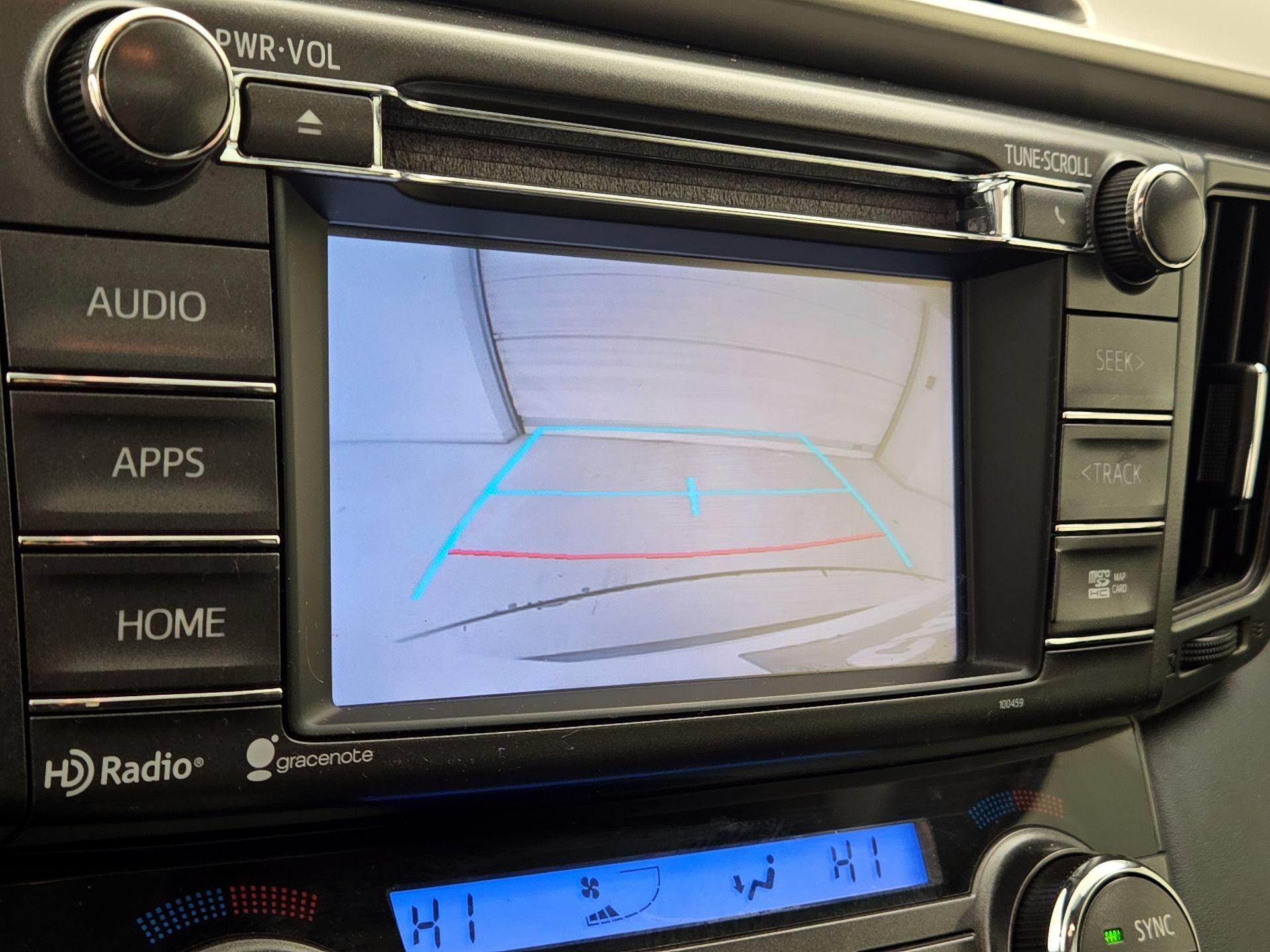 Thumbnail: 2015 Toyota RAV4 - 14