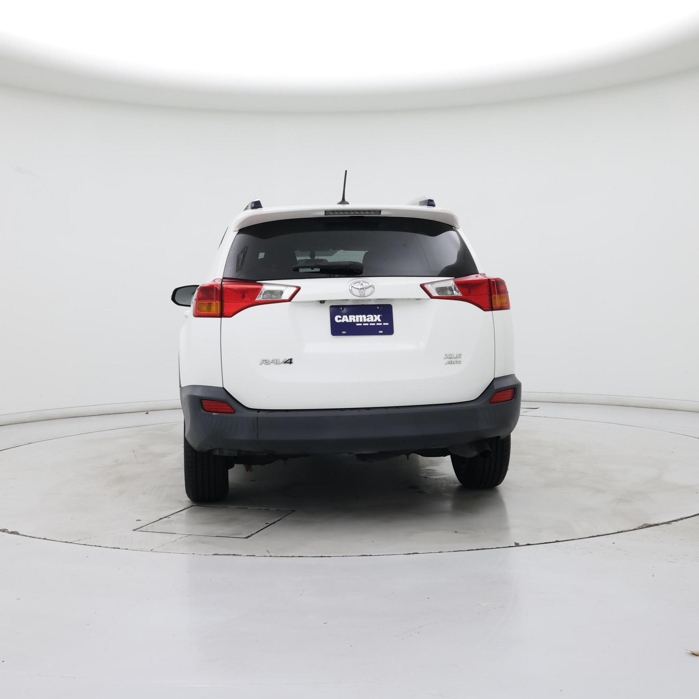 Thumbnail: 2015 Toyota RAV4 - 6