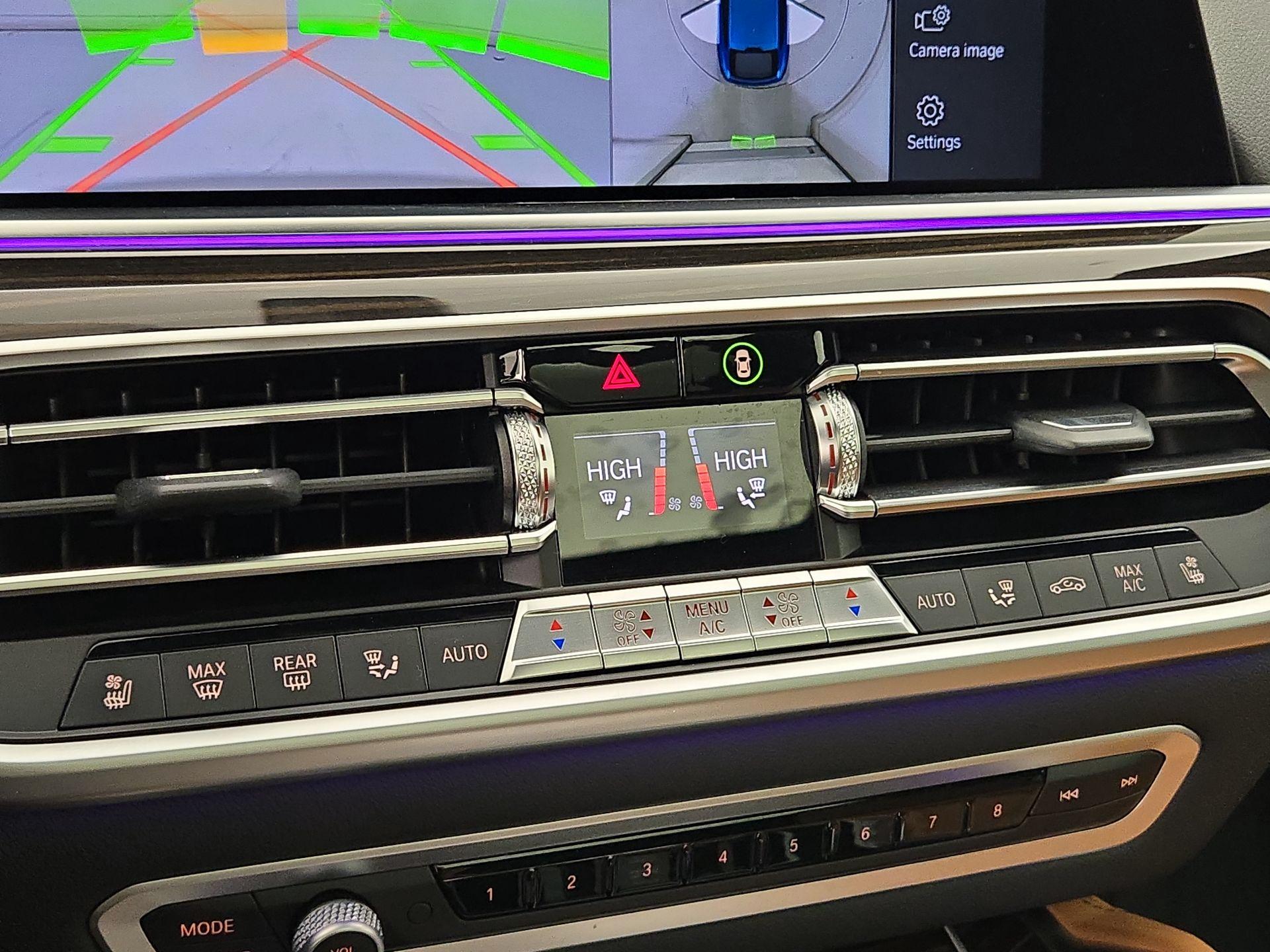 Thumbnail: 2023 BMW X6 - 17