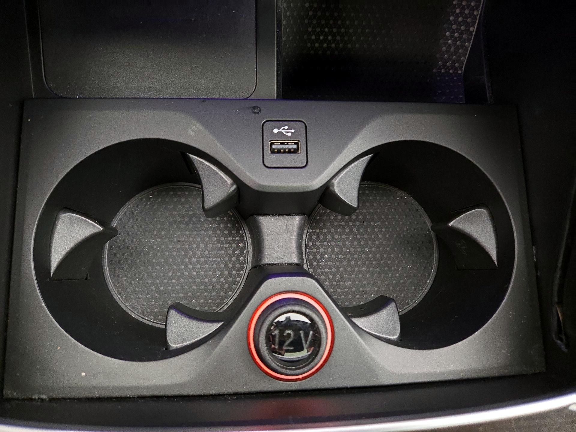 Thumbnail: 2023 BMW X6 - 18