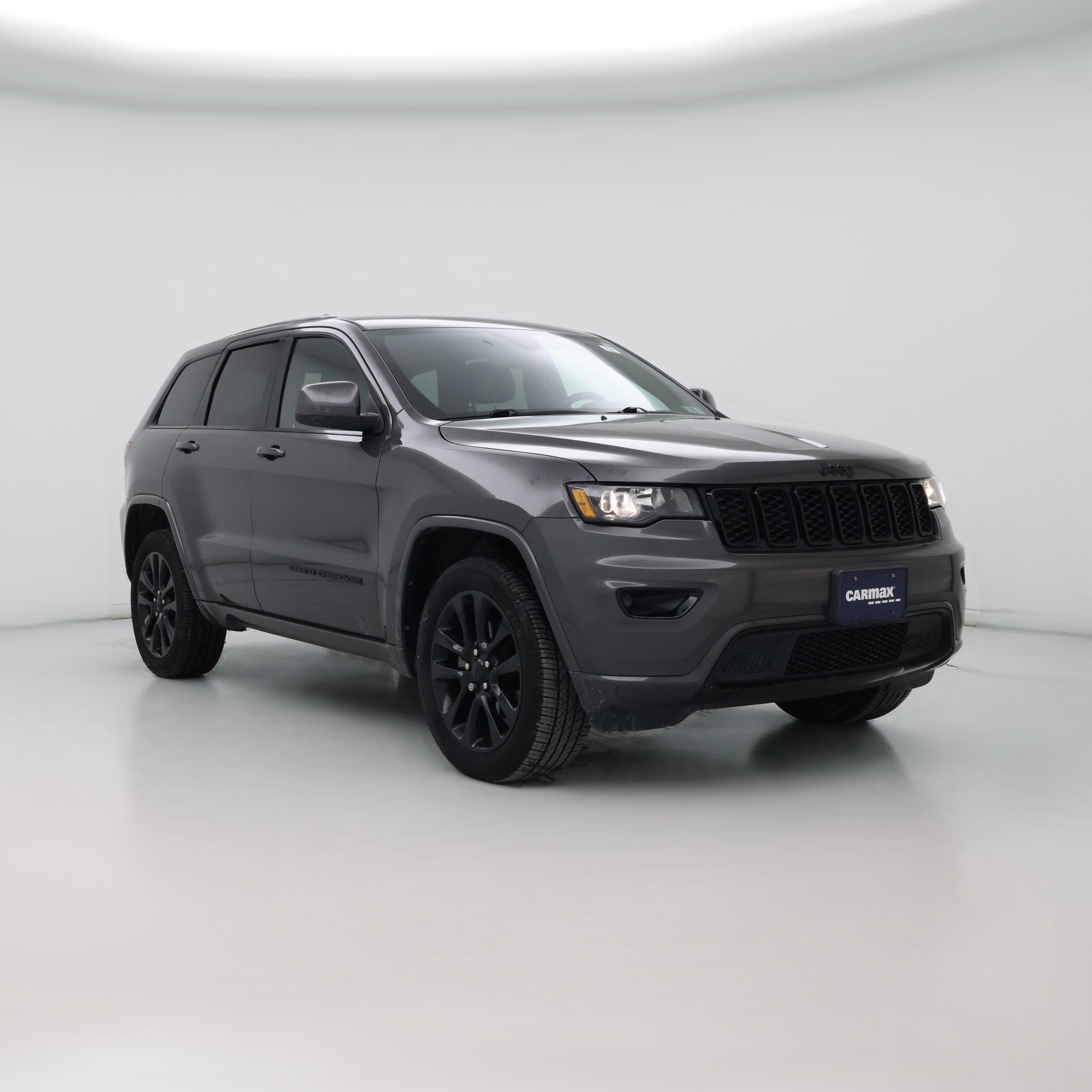 Thumbnail: 2019 Jeep Grand Cherokee - 1