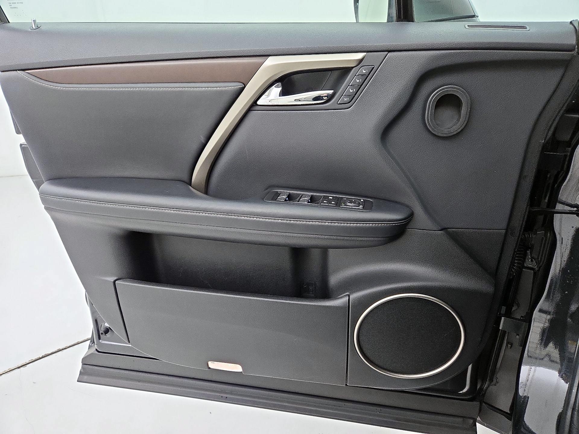 Thumbnail: 2022 Lexus RX - 12