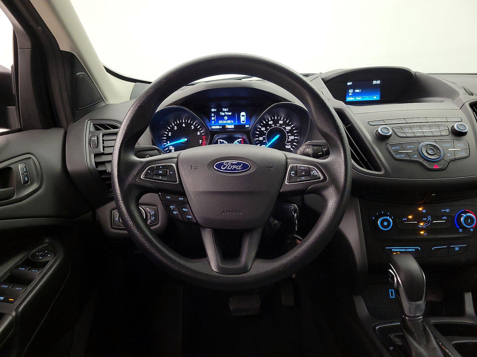 Thumbnail: 2019 Ford Escape - 10