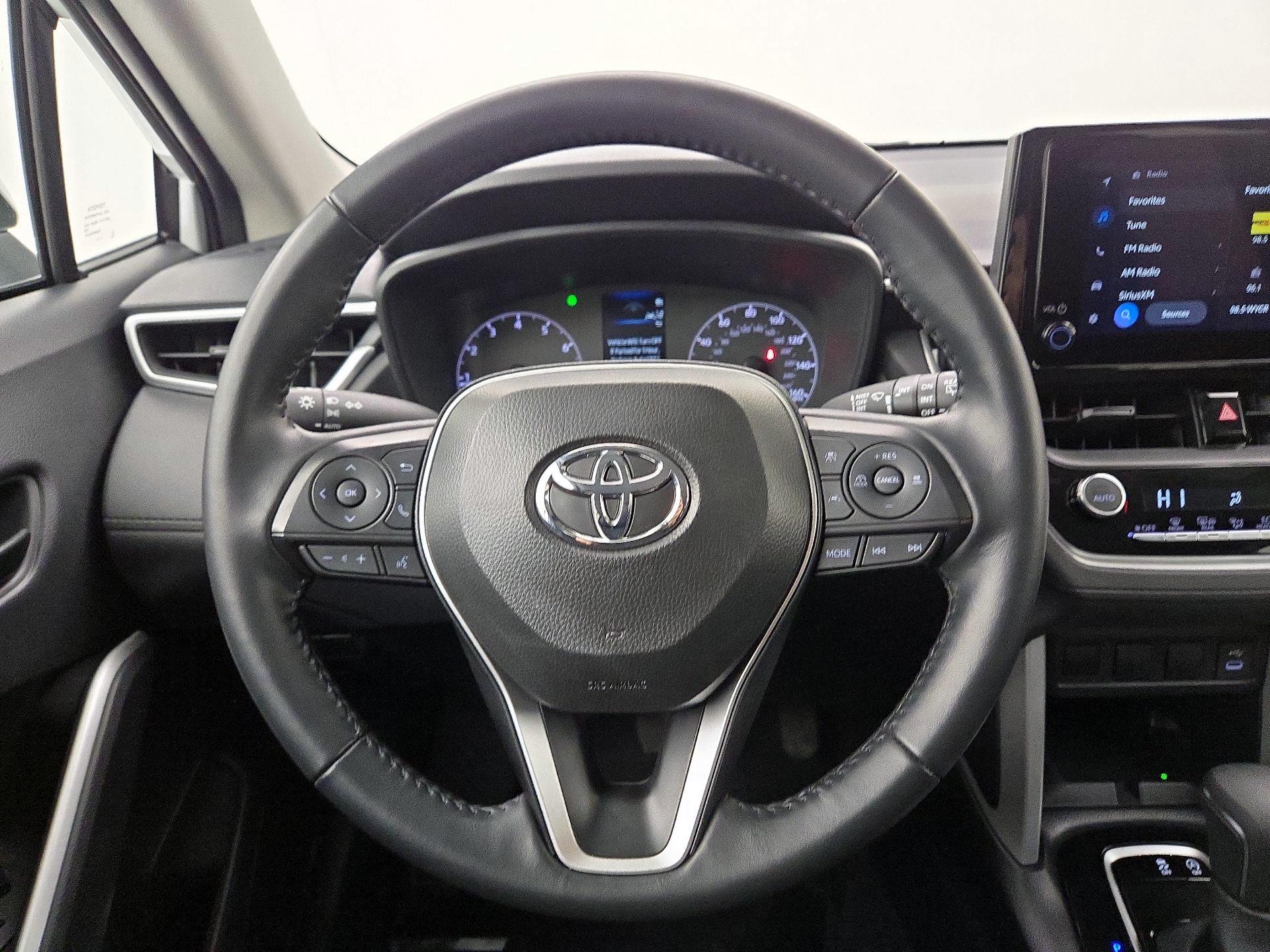 Thumbnail: 2024 Toyota Corolla Cross - 10