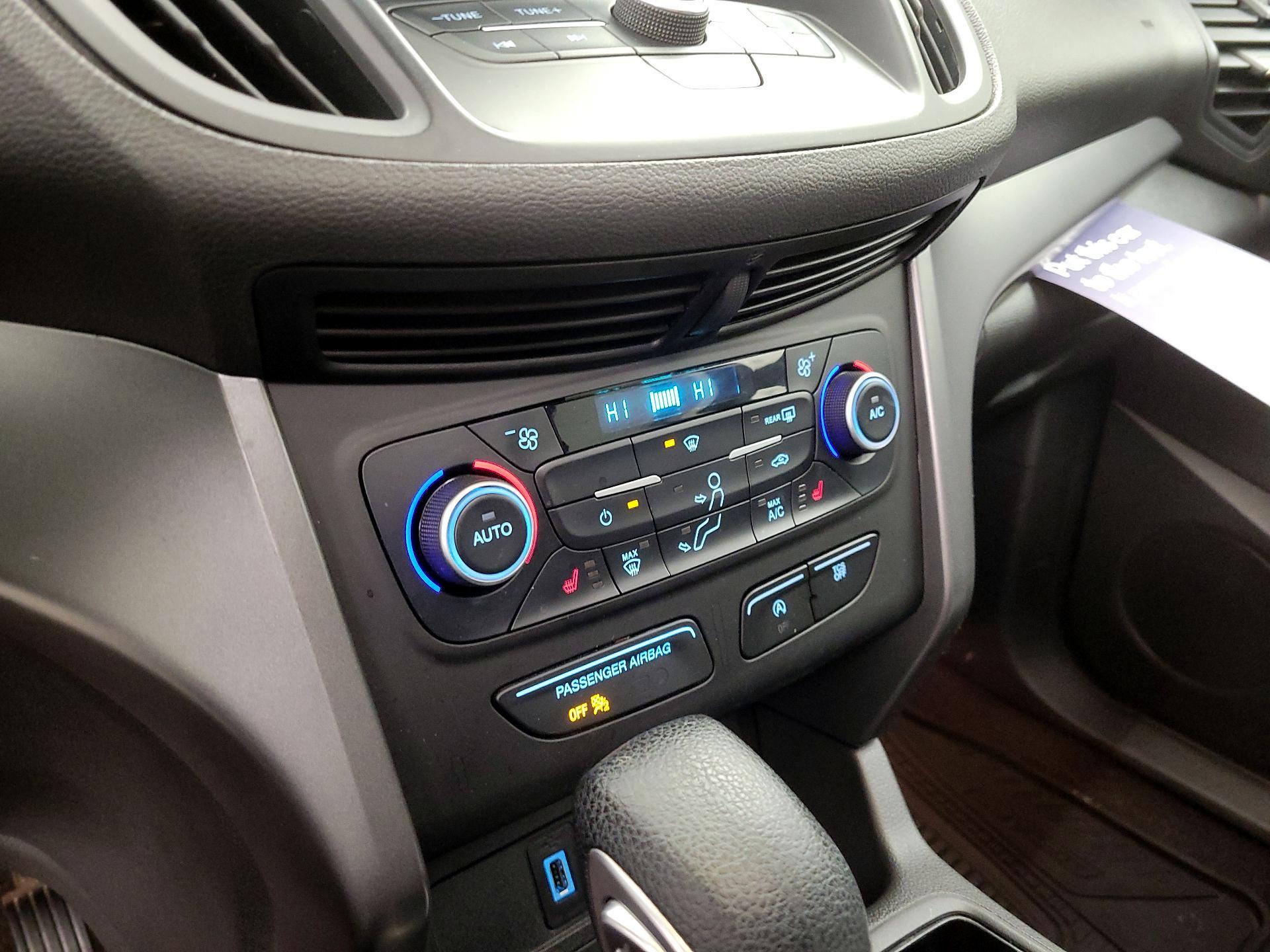 Thumbnail: 2018 Ford Escape - 17