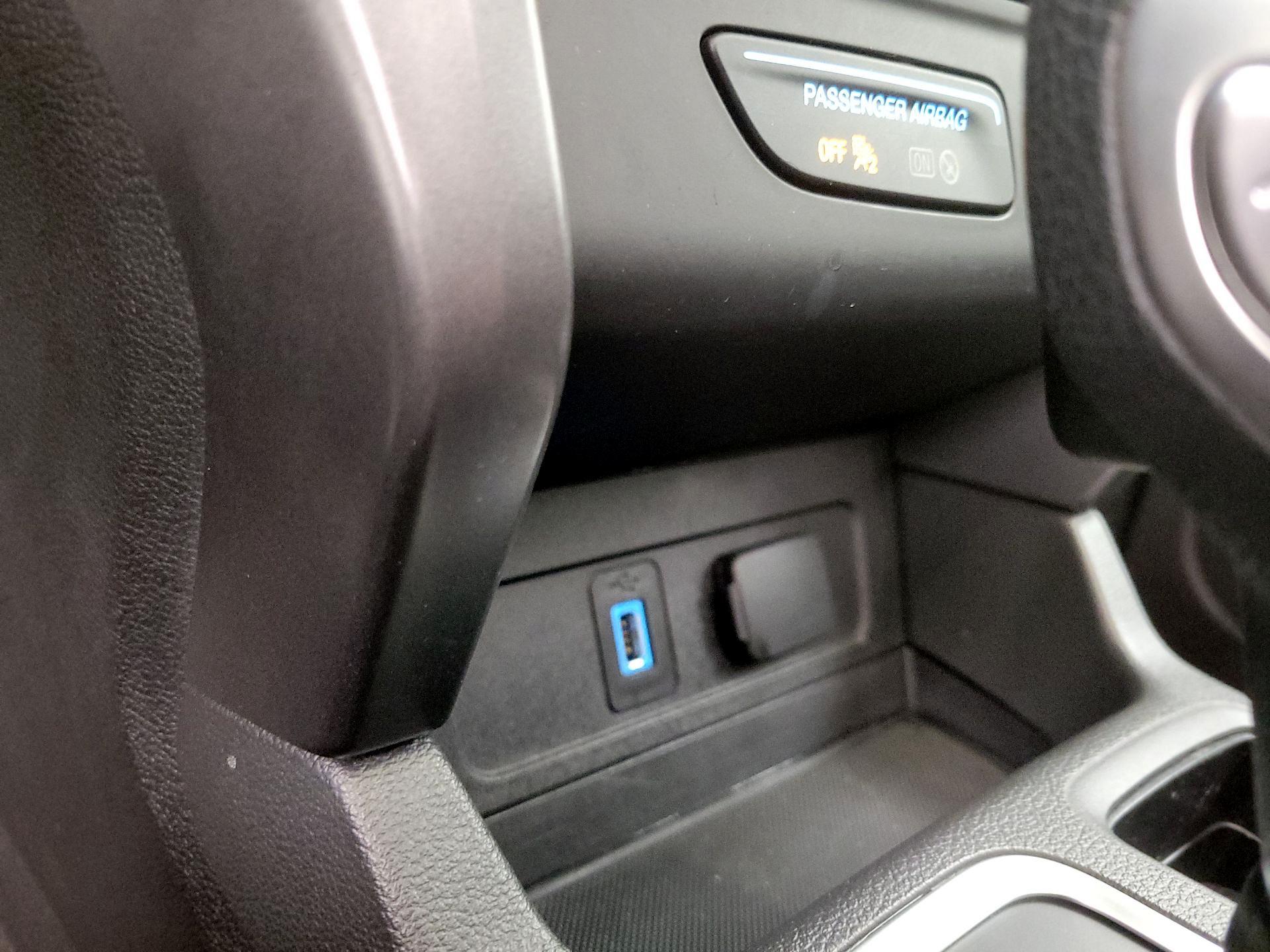 Thumbnail: 2018 Ford Escape - 19