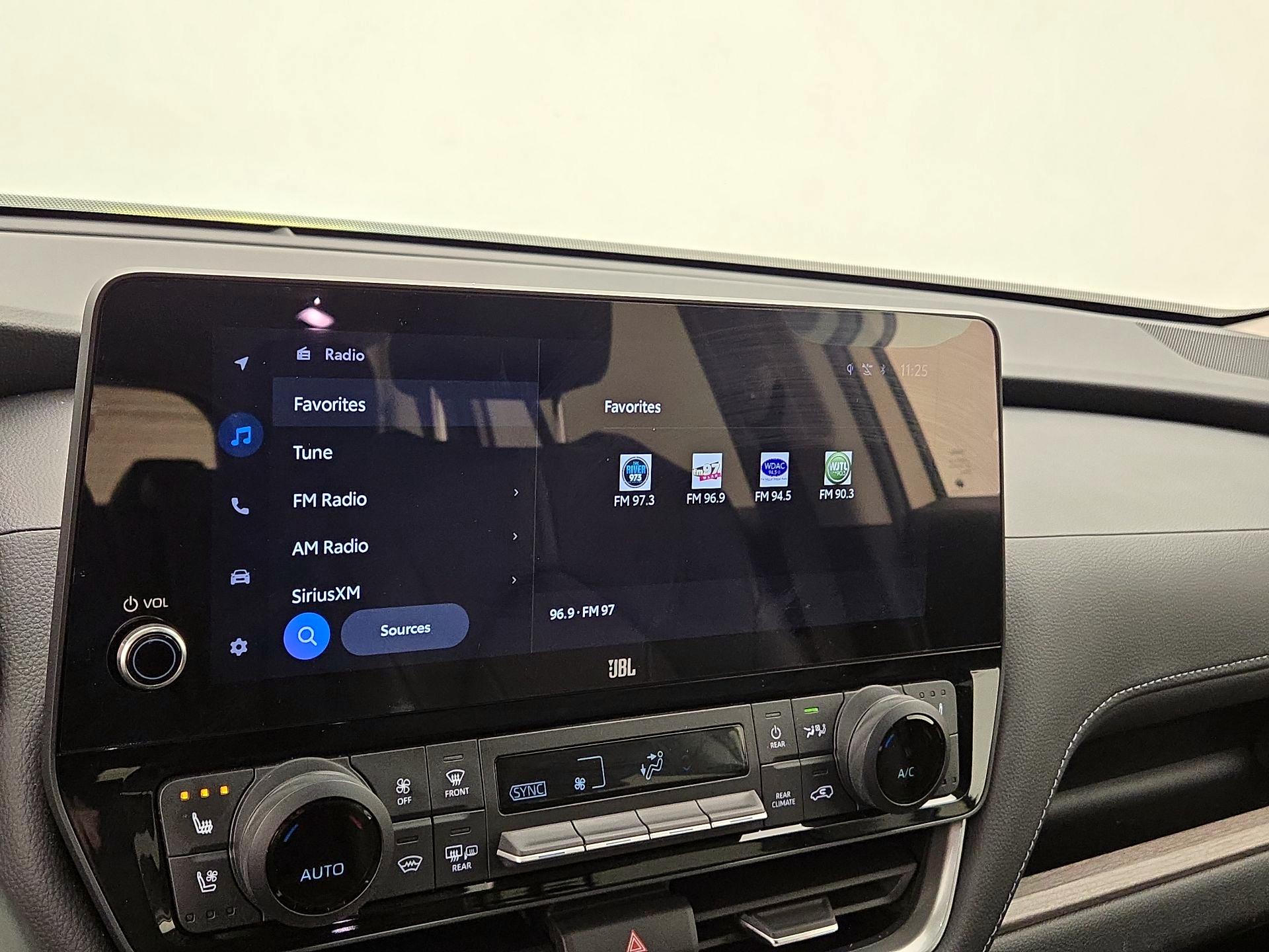 Thumbnail: 2024 Toyota Grand Highlander - 15