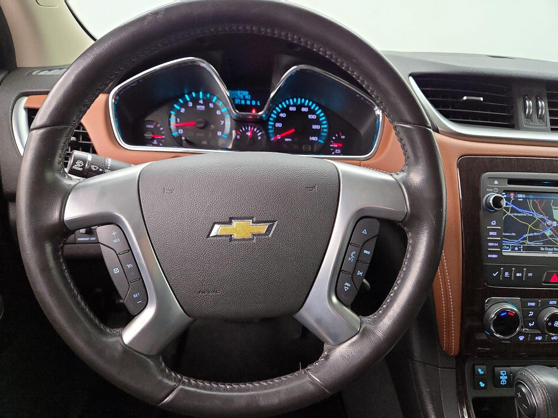 Thumbnail: 2017 Chevrolet Traverse - 10