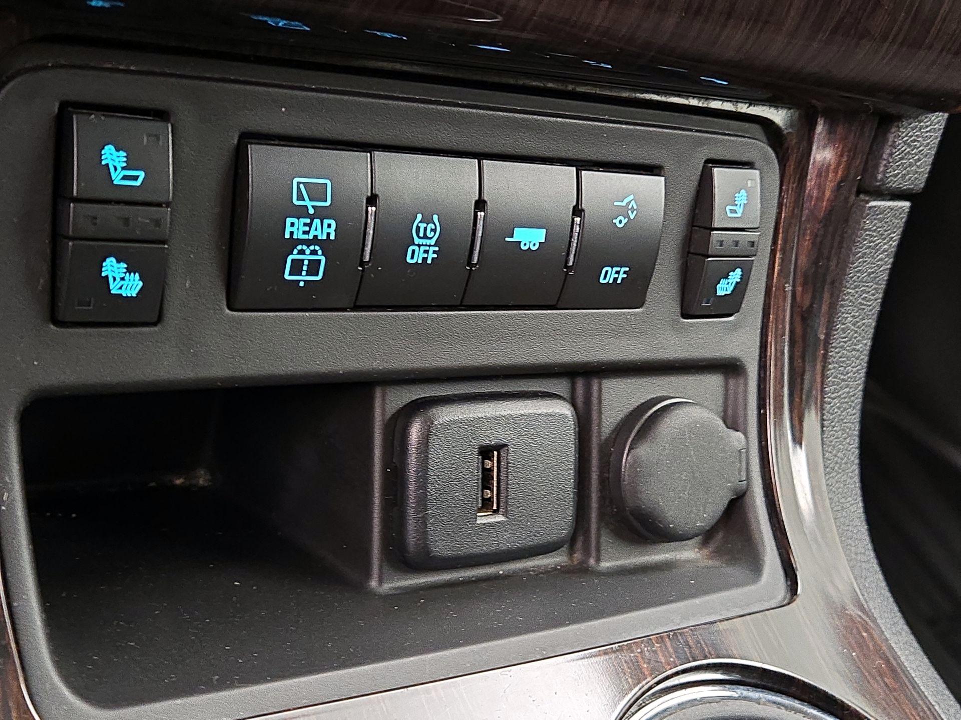 Thumbnail: 2017 Chevrolet Traverse - 18