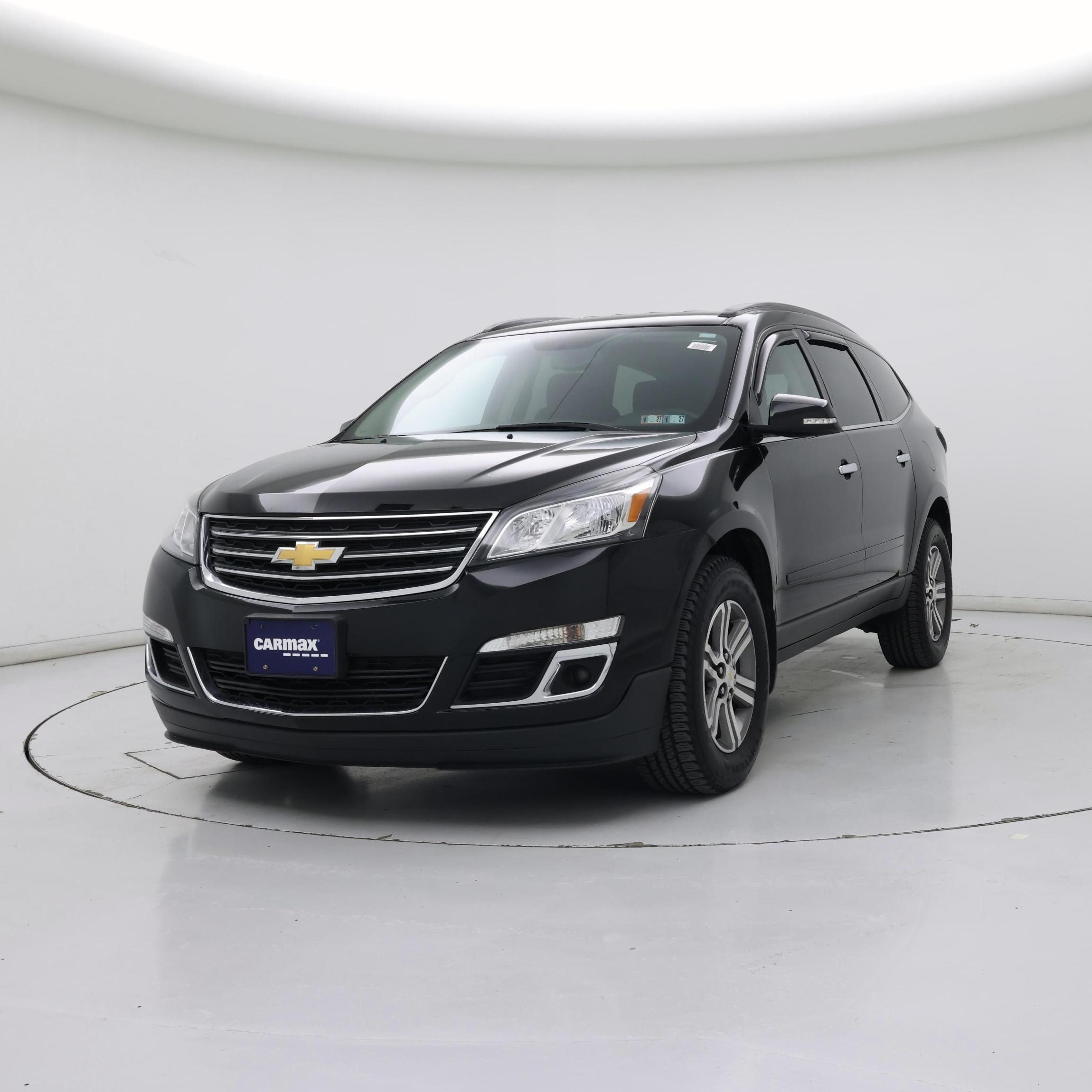 Thumbnail: 2017 Chevrolet Traverse - 4