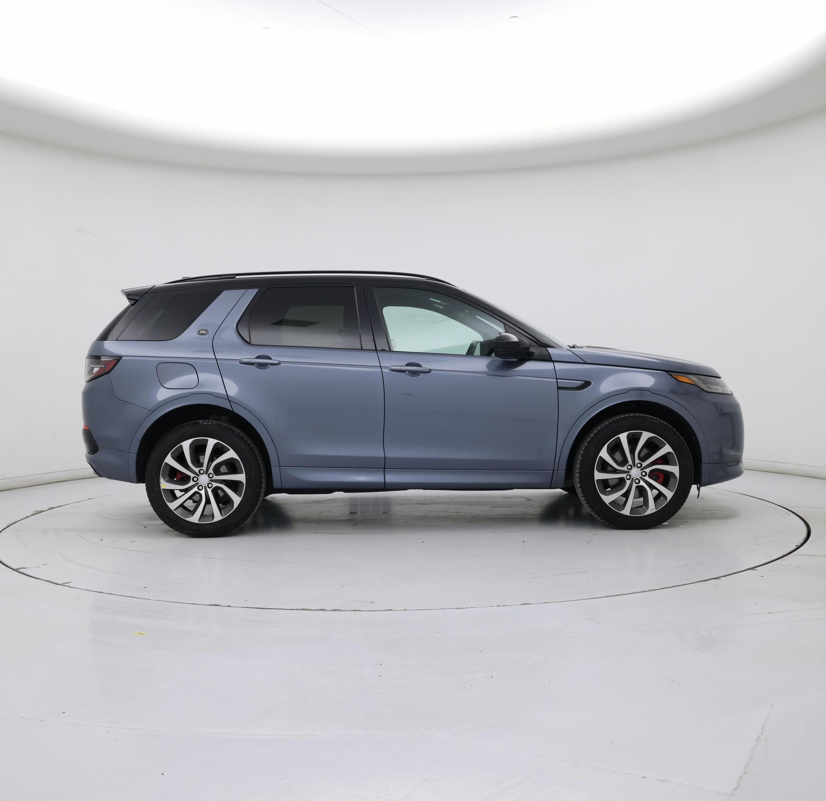 Thumbnail: 2023 Land Rover Discovery Sport - 7