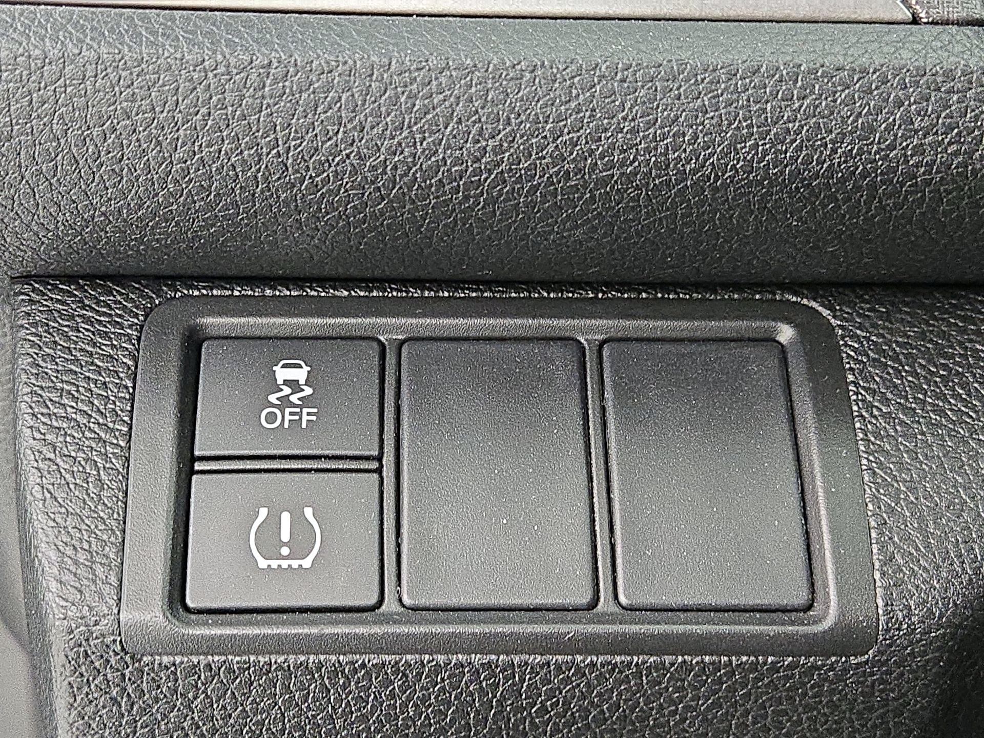 Thumbnail: 2016 Honda Civic - 13