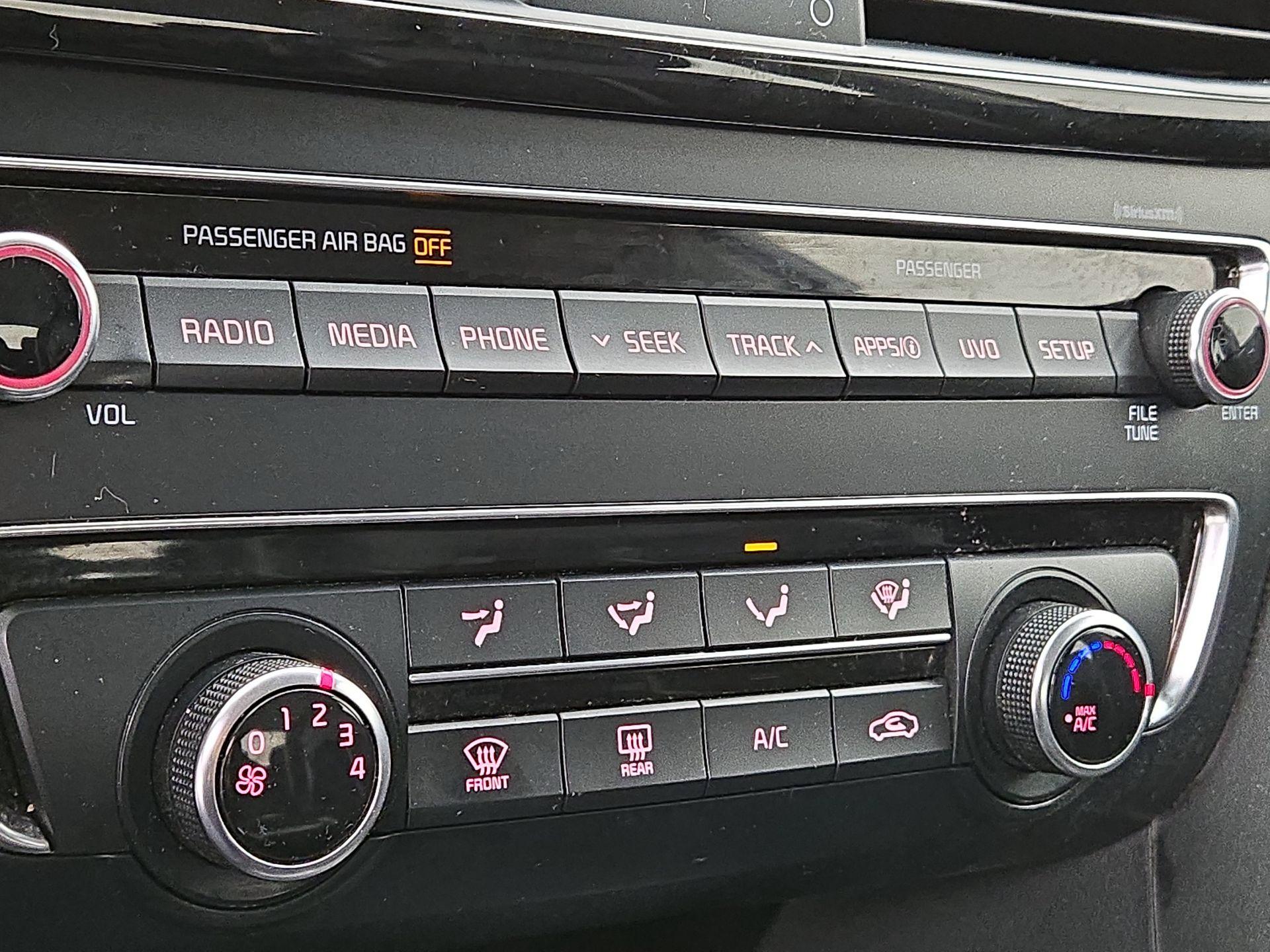 Thumbnail: 2018 Kia Optima - 15