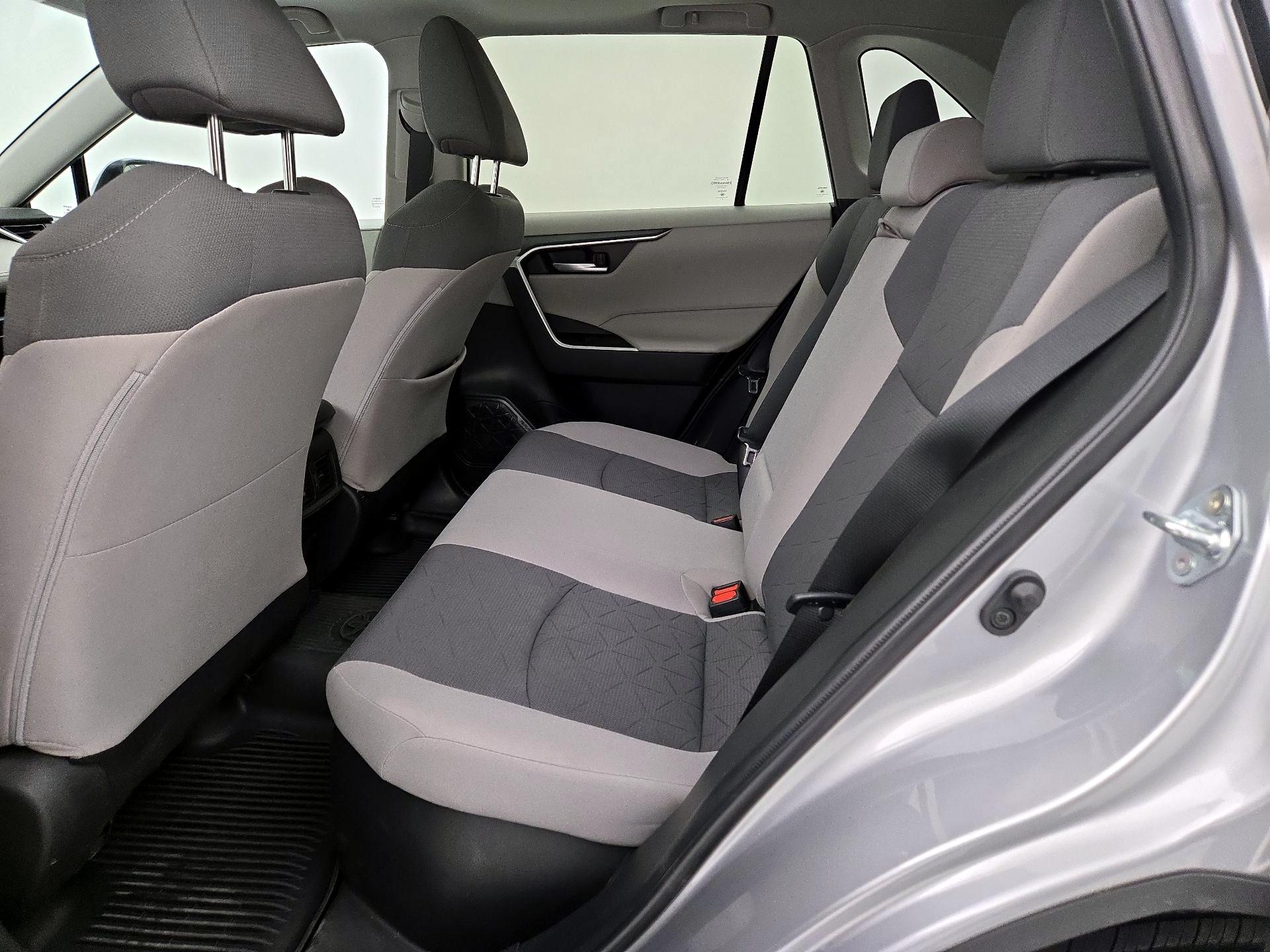 Thumbnail: 2024 Toyota RAV4 - 19