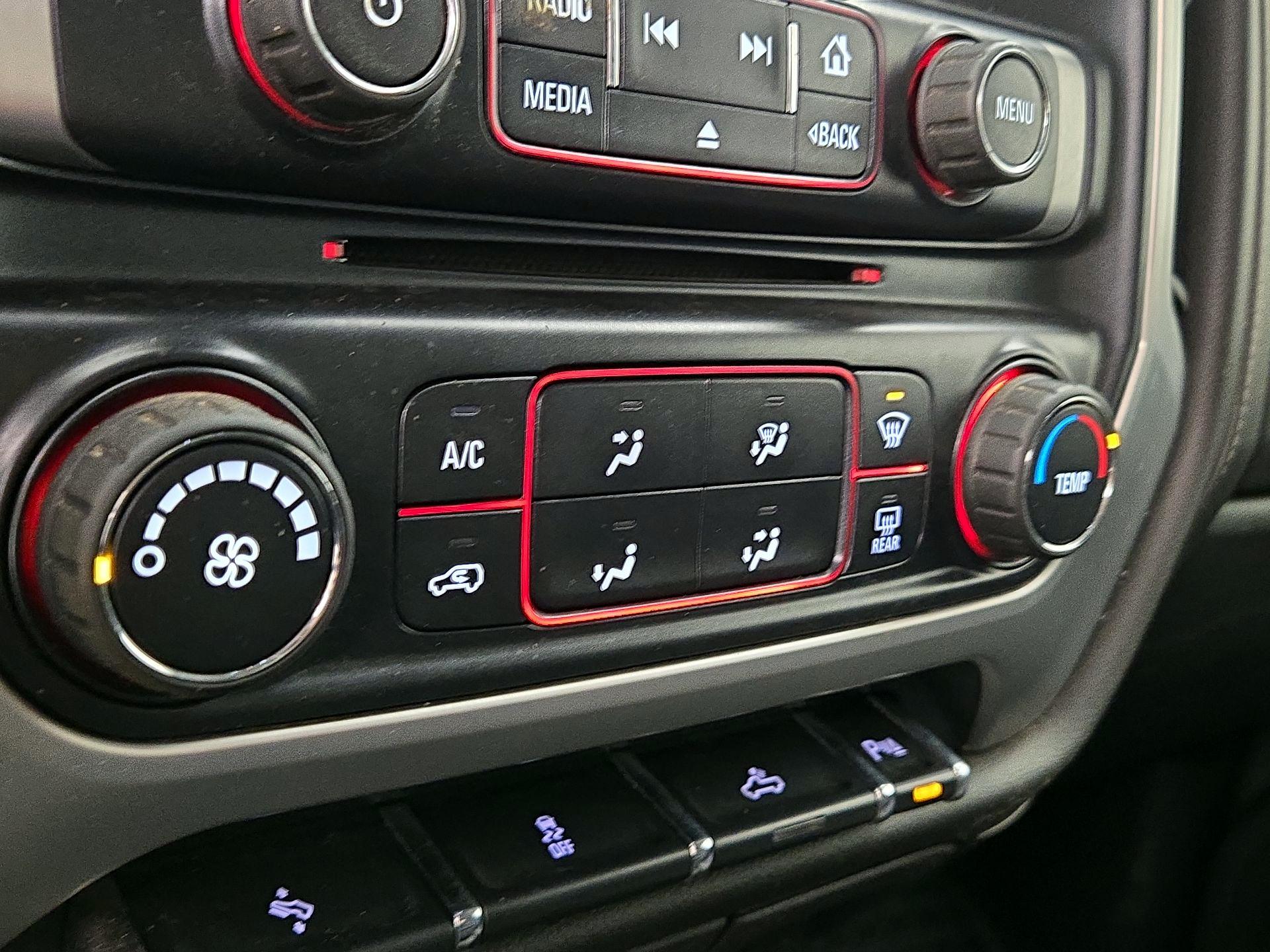 Thumbnail: 2015 GMC Sierra 1500 - 16