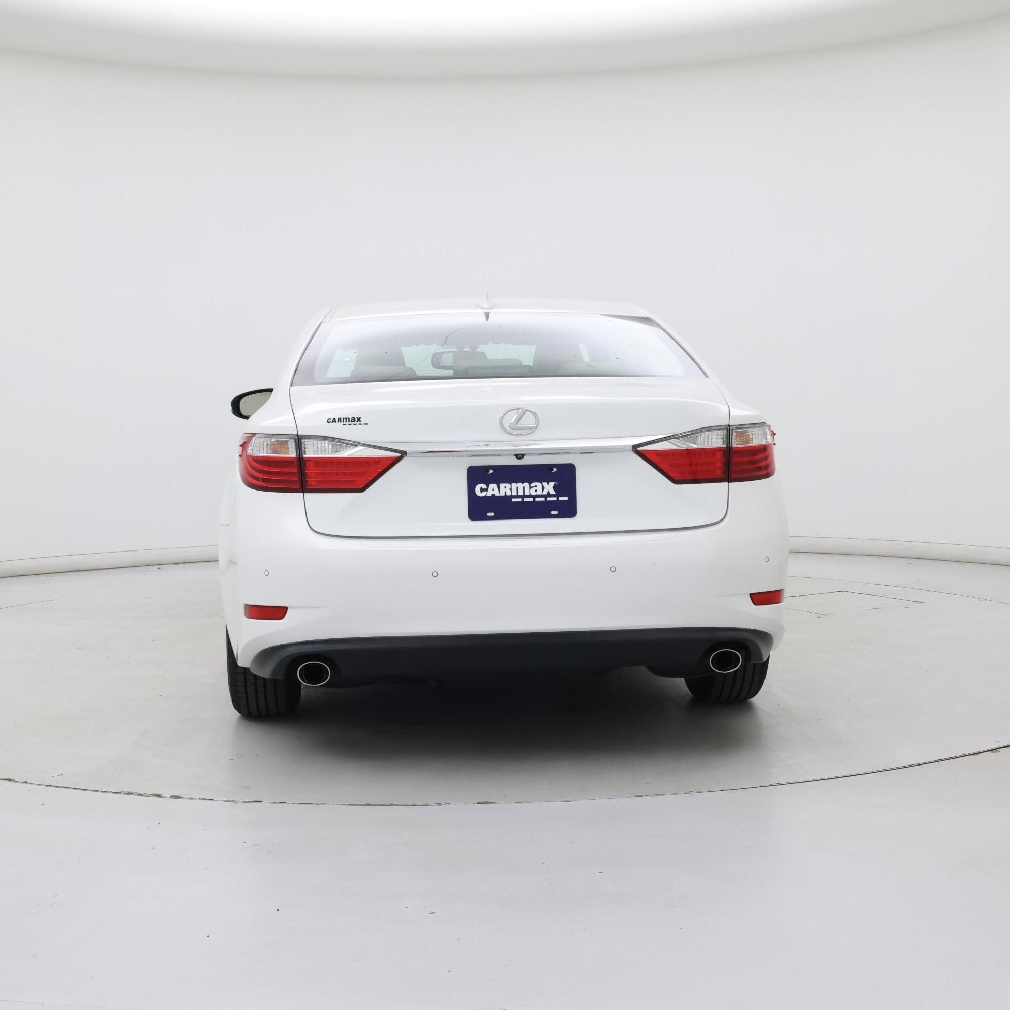 Thumbnail: 2015 Lexus ES - 6