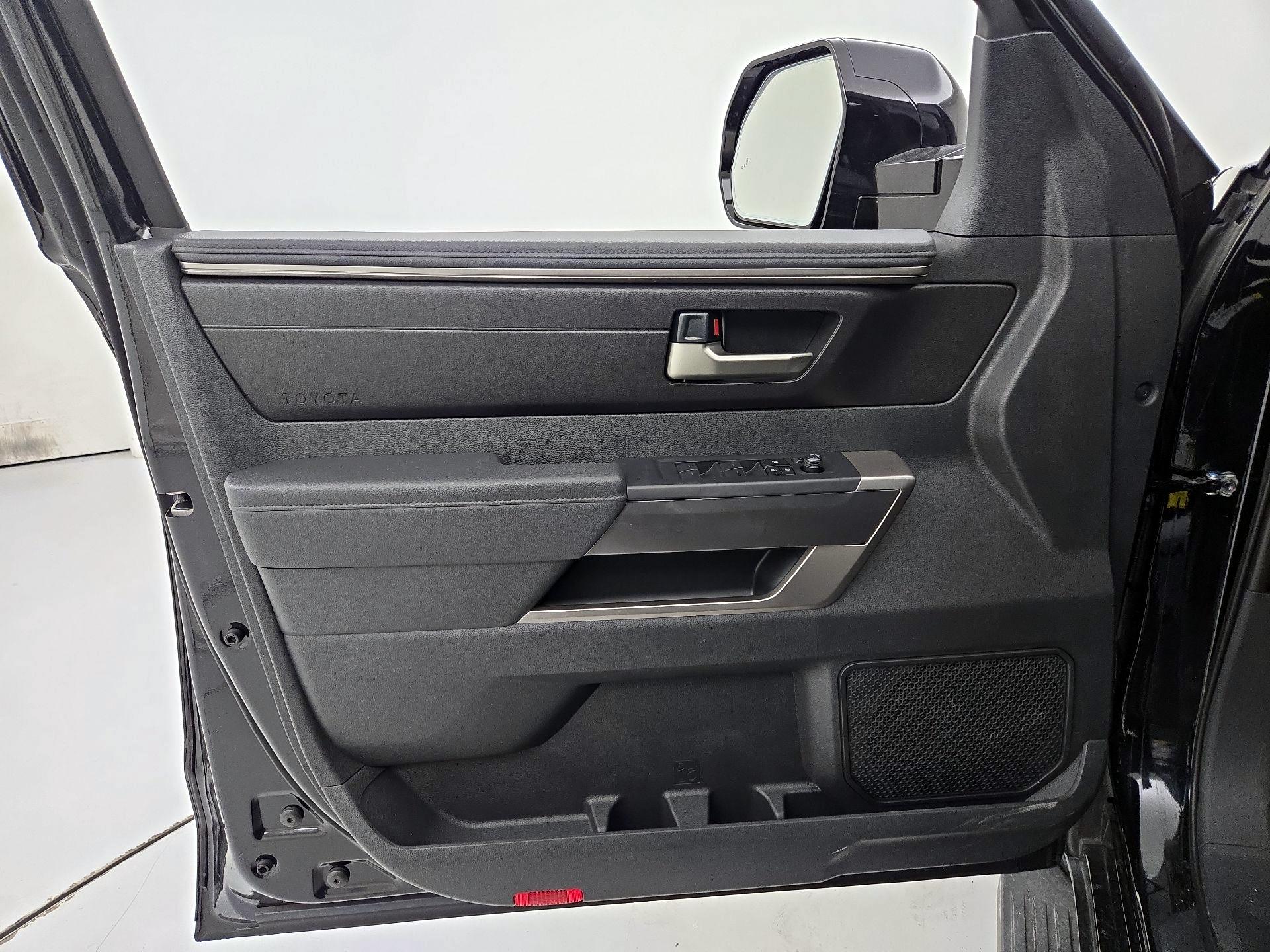 Thumbnail: 2024 Toyota Sequoia - 12