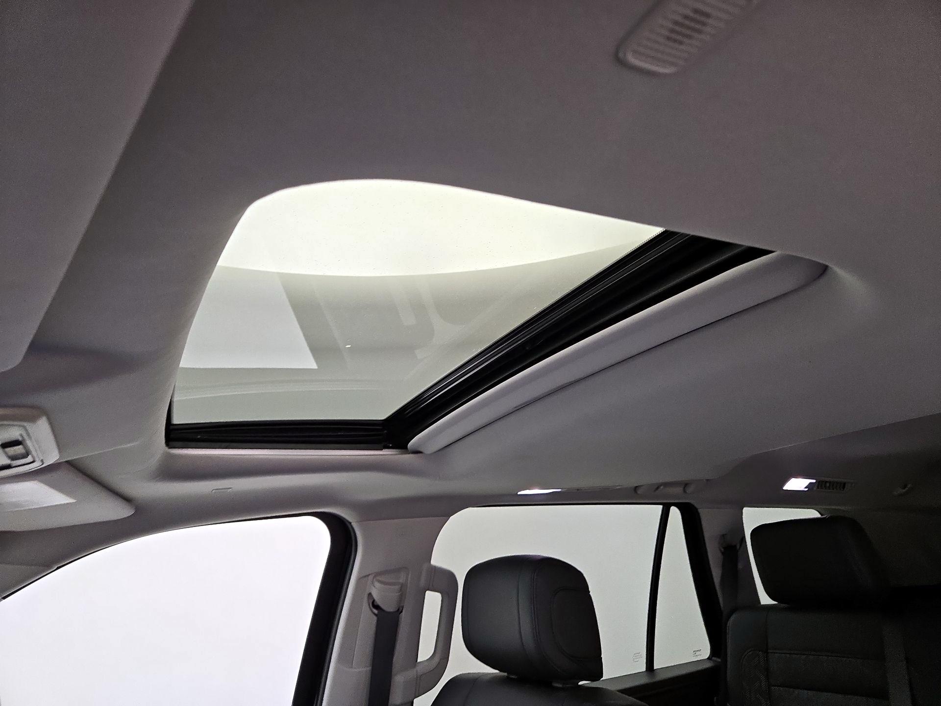 Thumbnail: 2024 Toyota Sequoia - 20