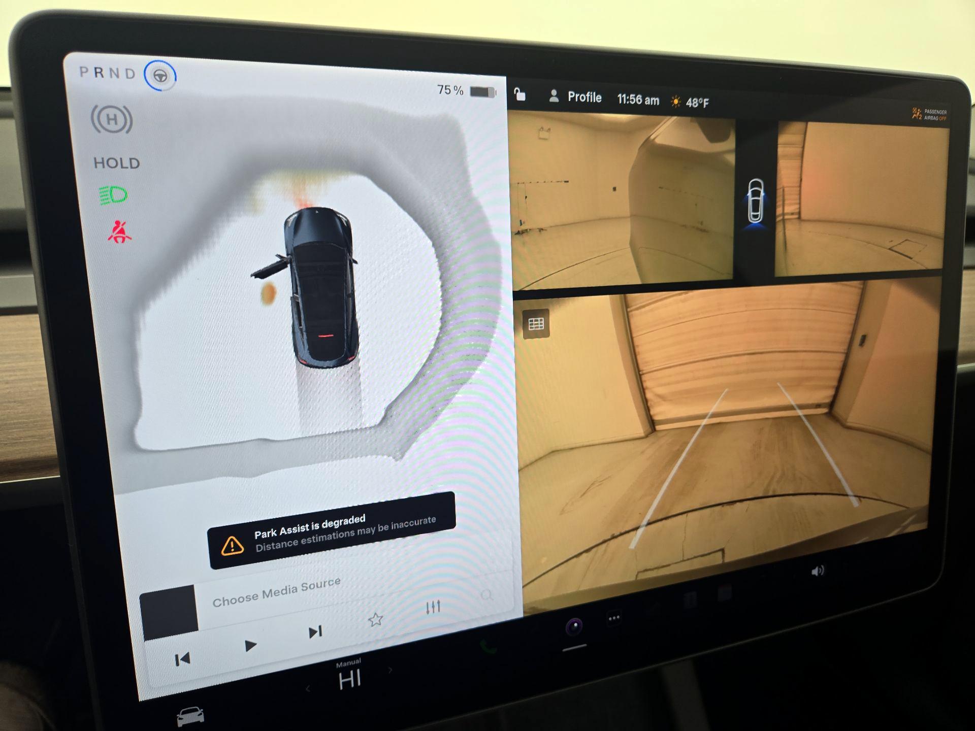 Thumbnail: 2025 Tesla Model Y - 14