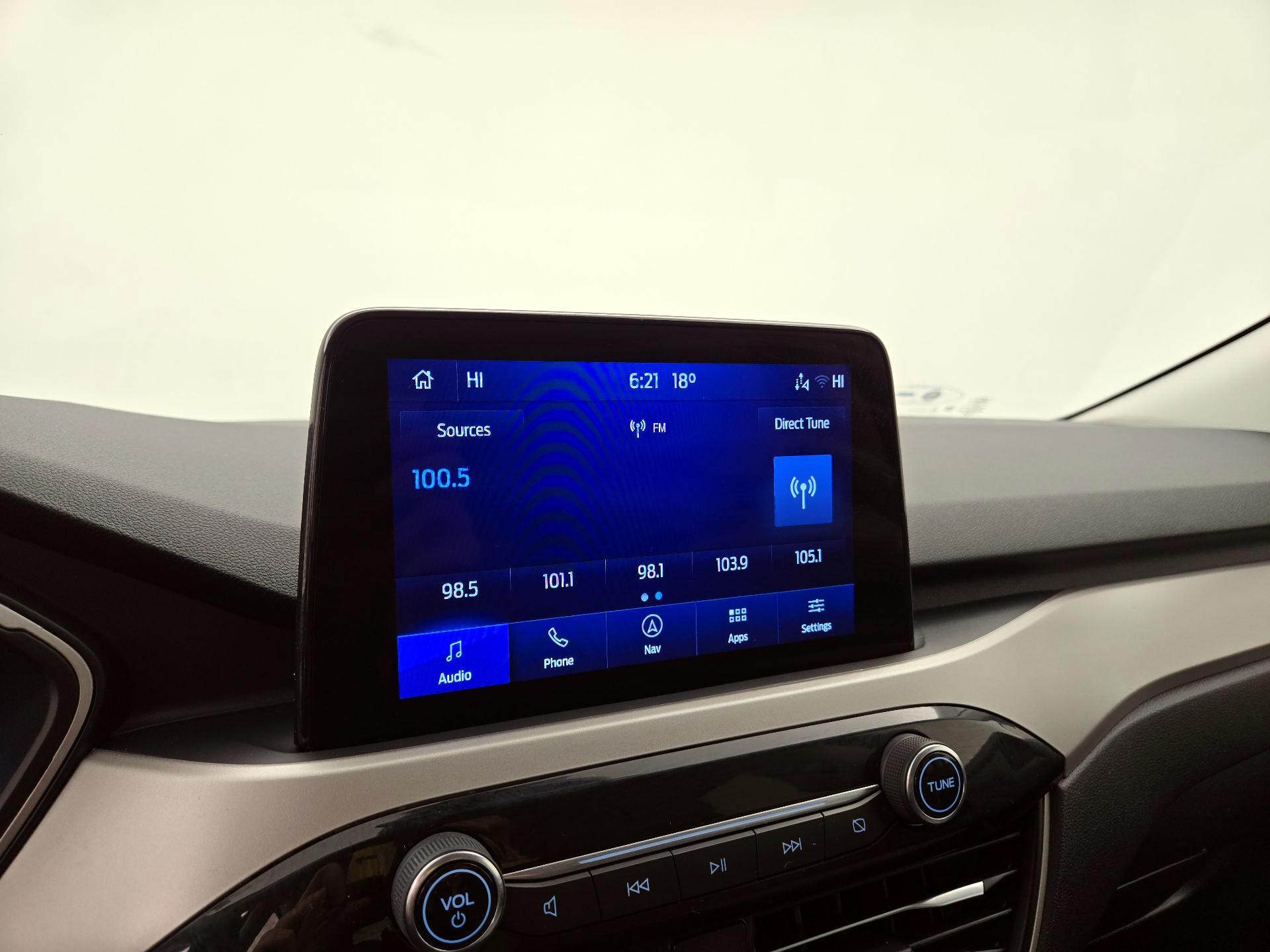 Thumbnail: 2022 Ford Escape - 16