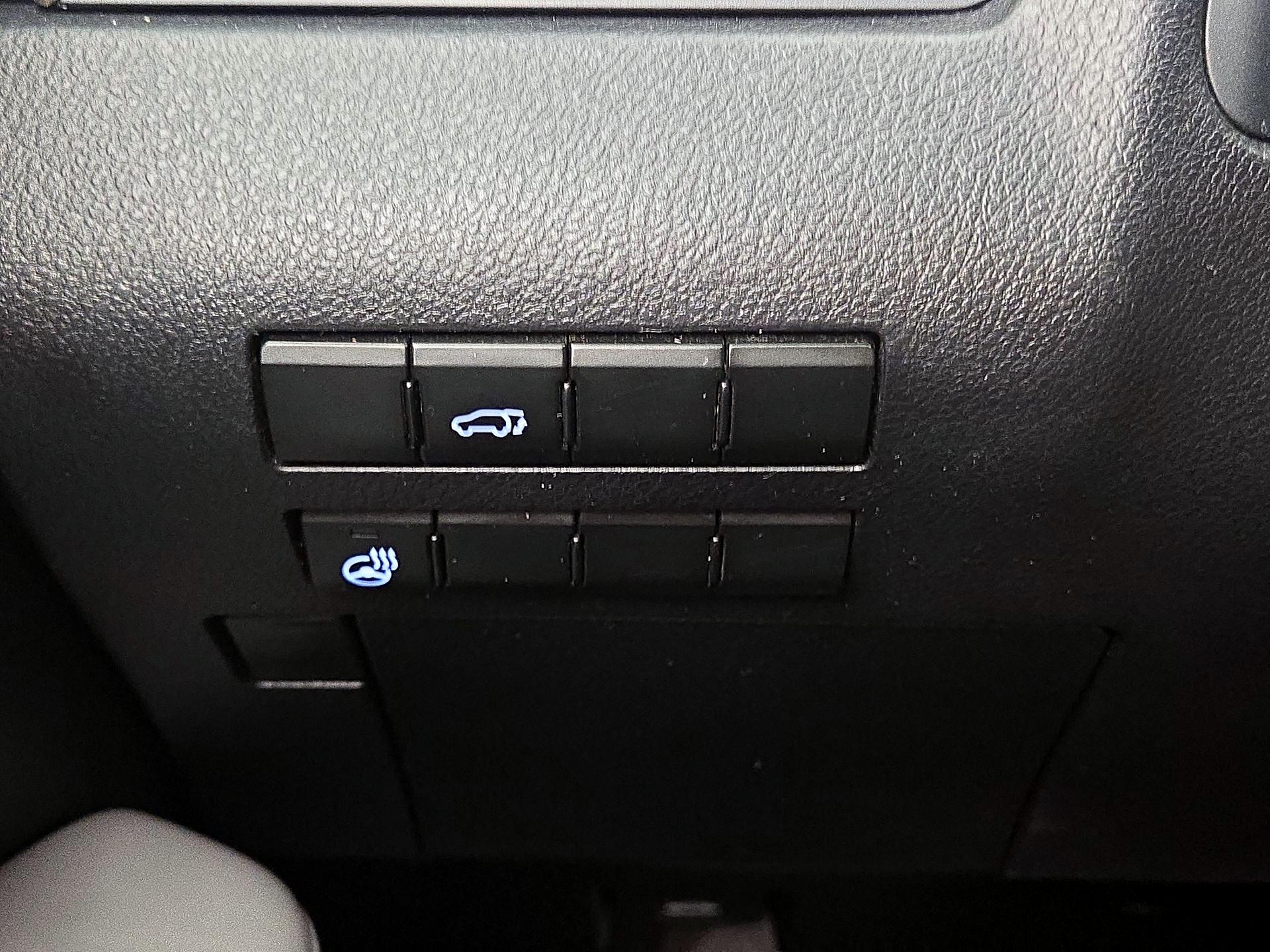 Thumbnail: 2016 Lexus RX - 13