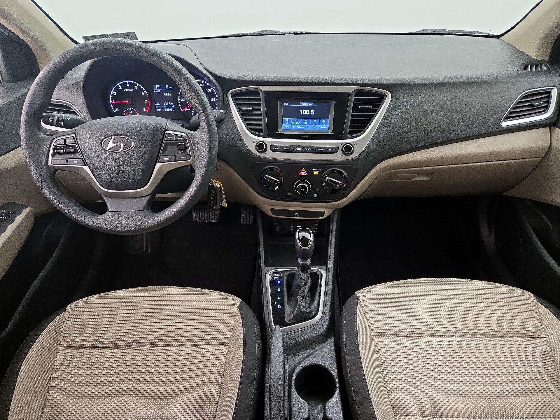 Thumbnail: 2022 Hyundai Accent - 9