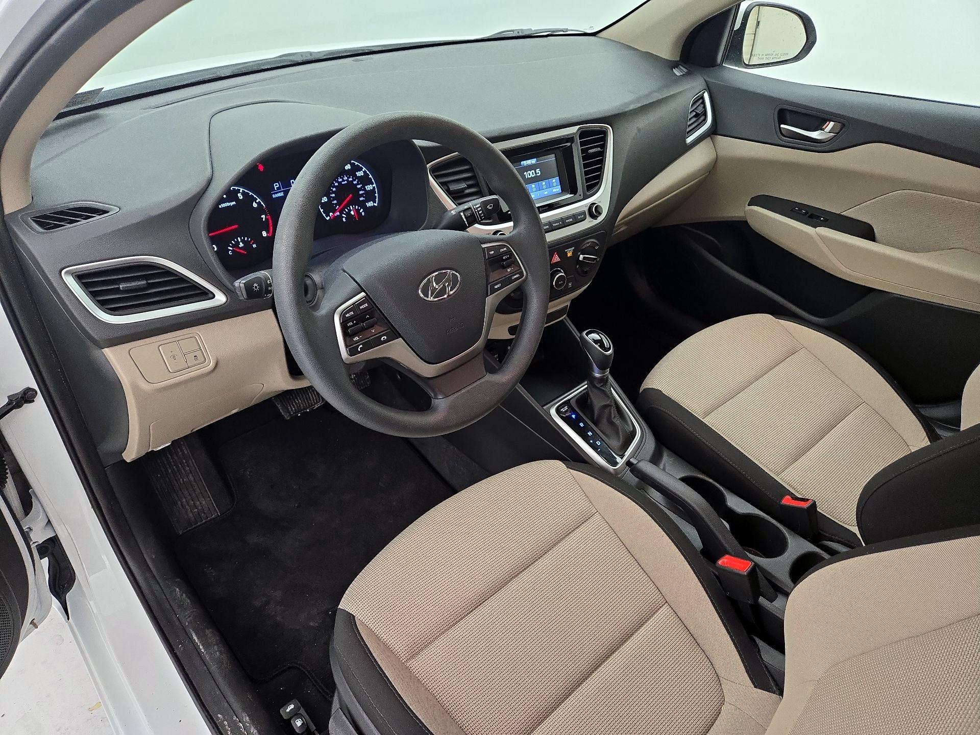 Thumbnail: 2022 Hyundai Accent - 11