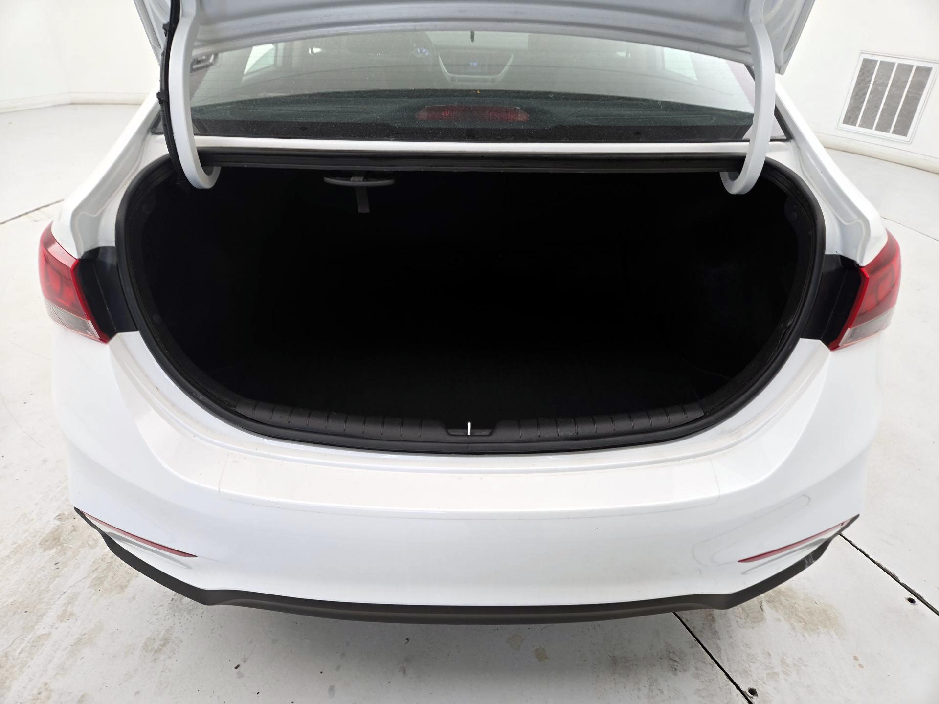 Thumbnail: 2022 Hyundai Accent - 20