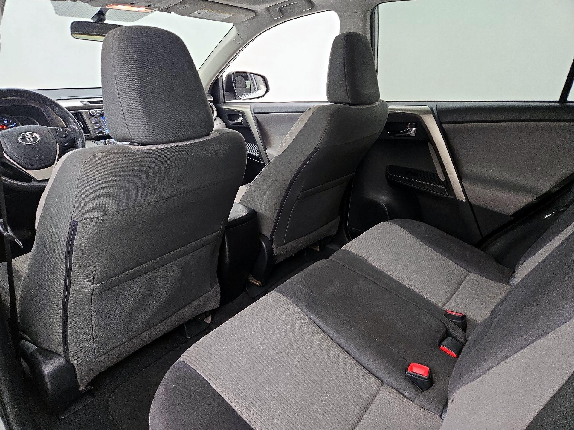 Thumbnail: 2014 Toyota RAV4 - 20