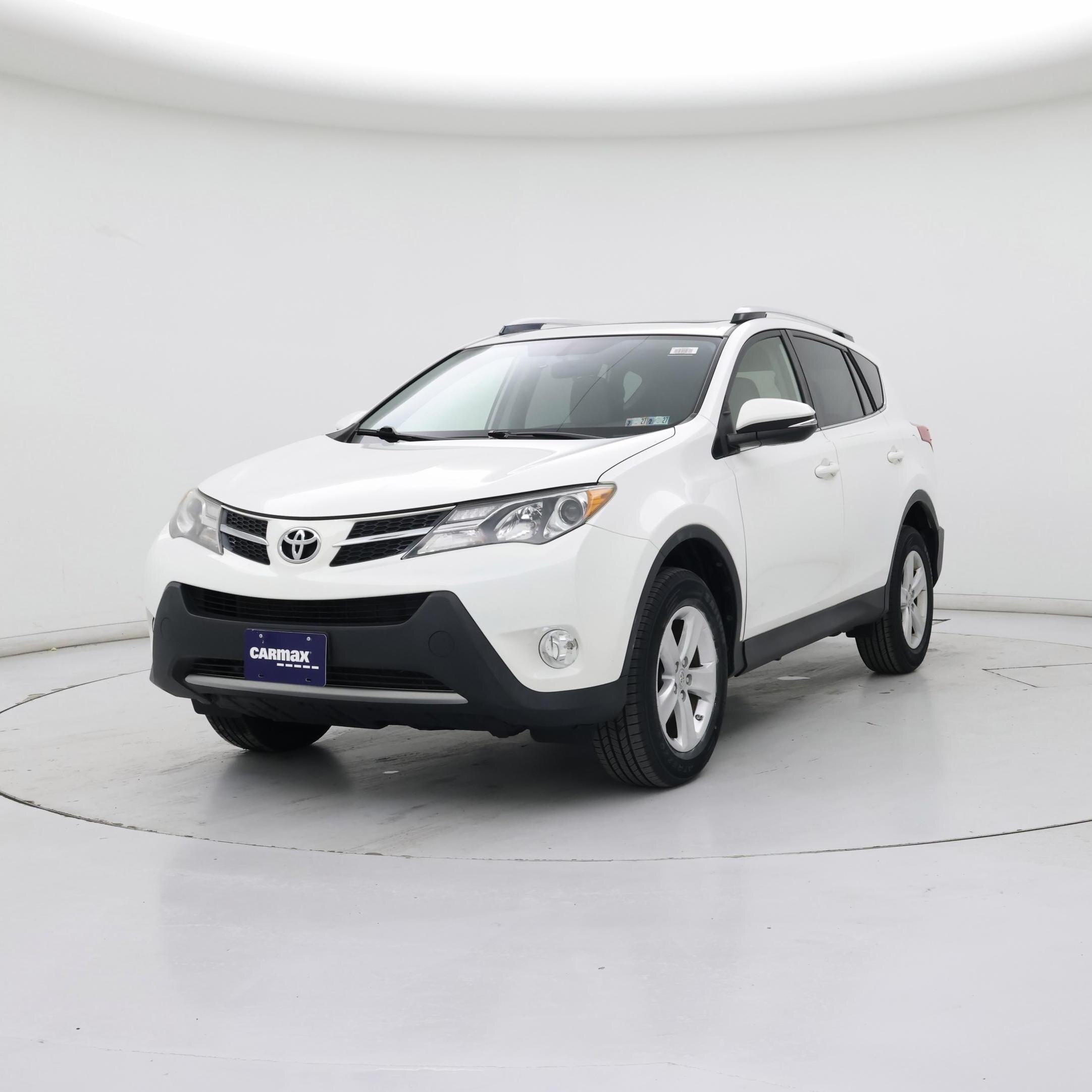 Thumbnail: 2014 Toyota RAV4 - 4