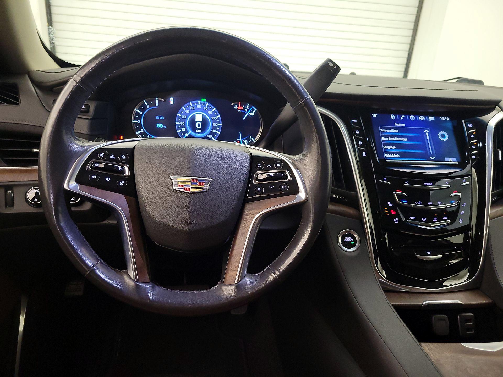 Thumbnail: 2019 Cadillac Escalade - 10