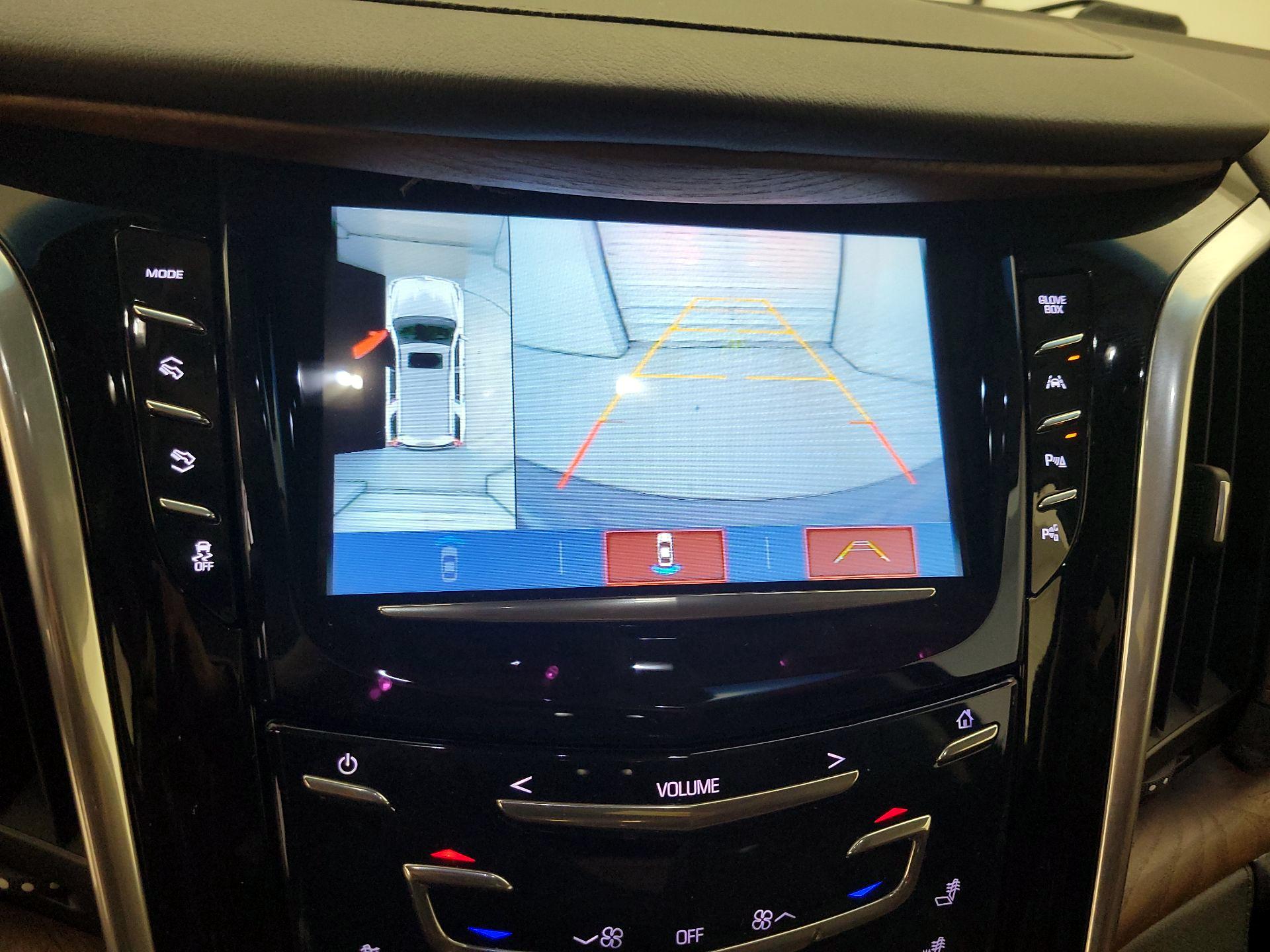 Thumbnail: 2019 Cadillac Escalade - 14