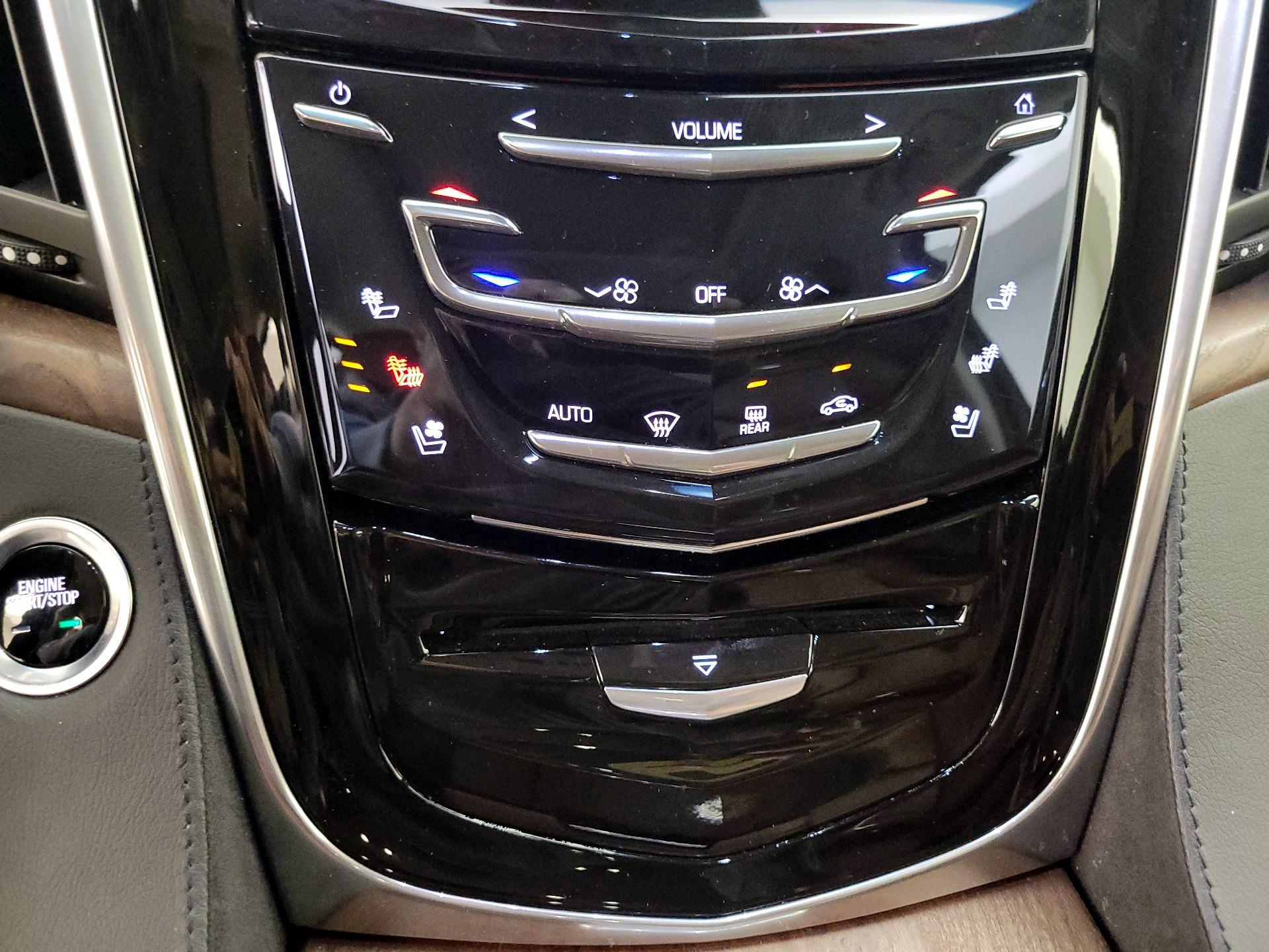 Thumbnail: 2019 Cadillac Escalade - 16