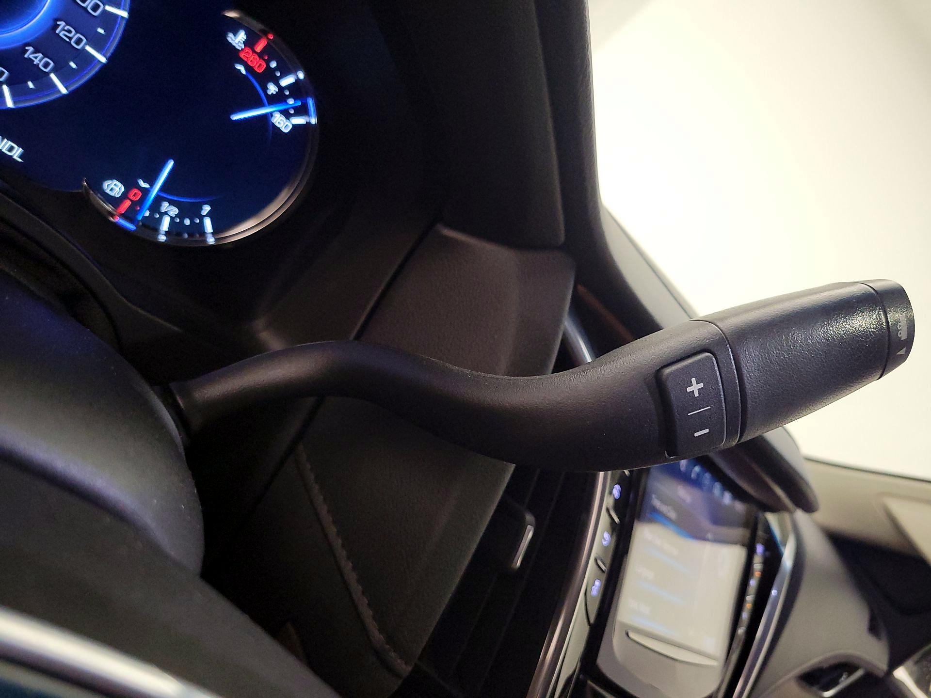 Thumbnail: 2019 Cadillac Escalade - 17
