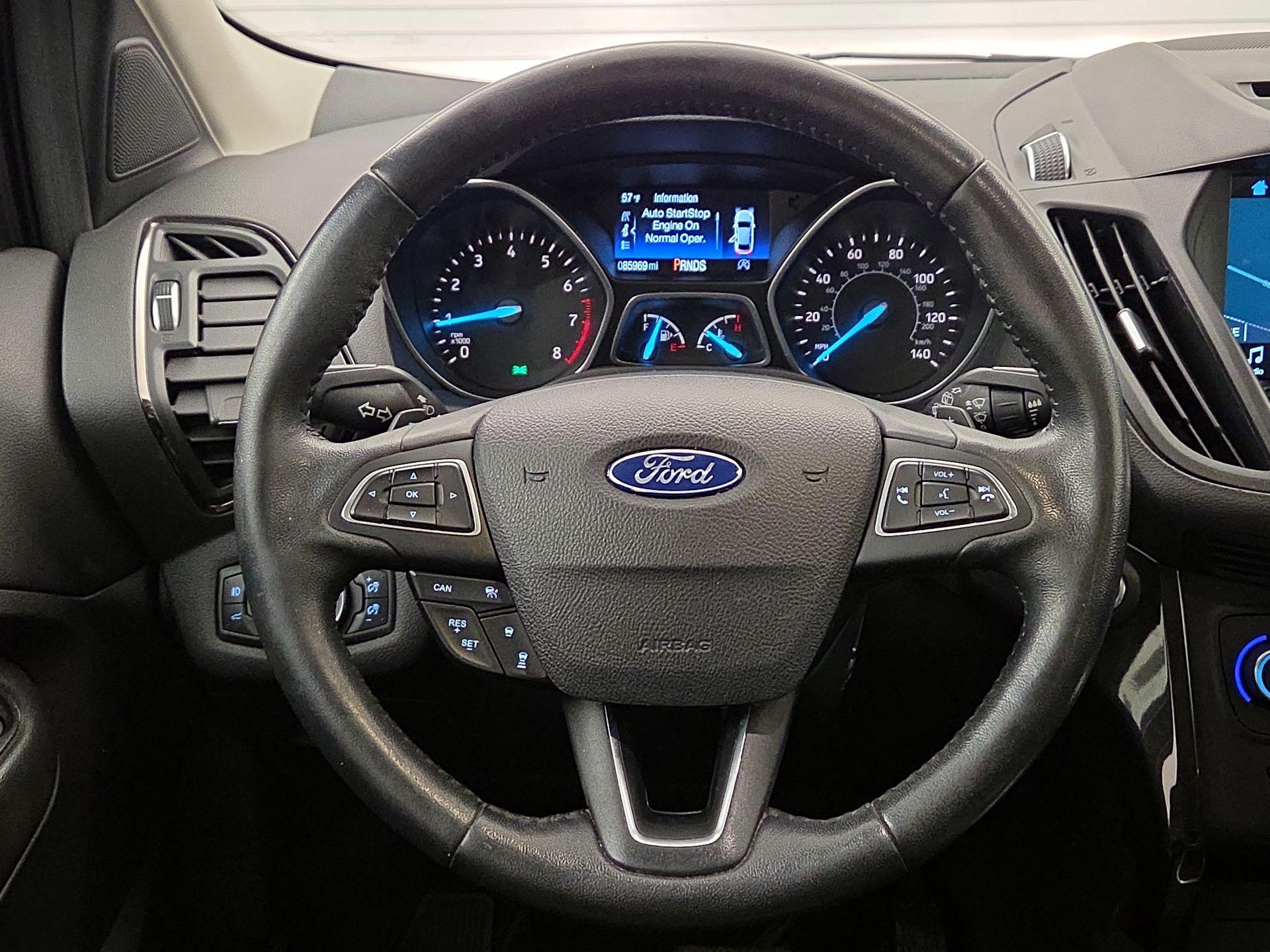 Thumbnail: 2017 Ford Escape - 10