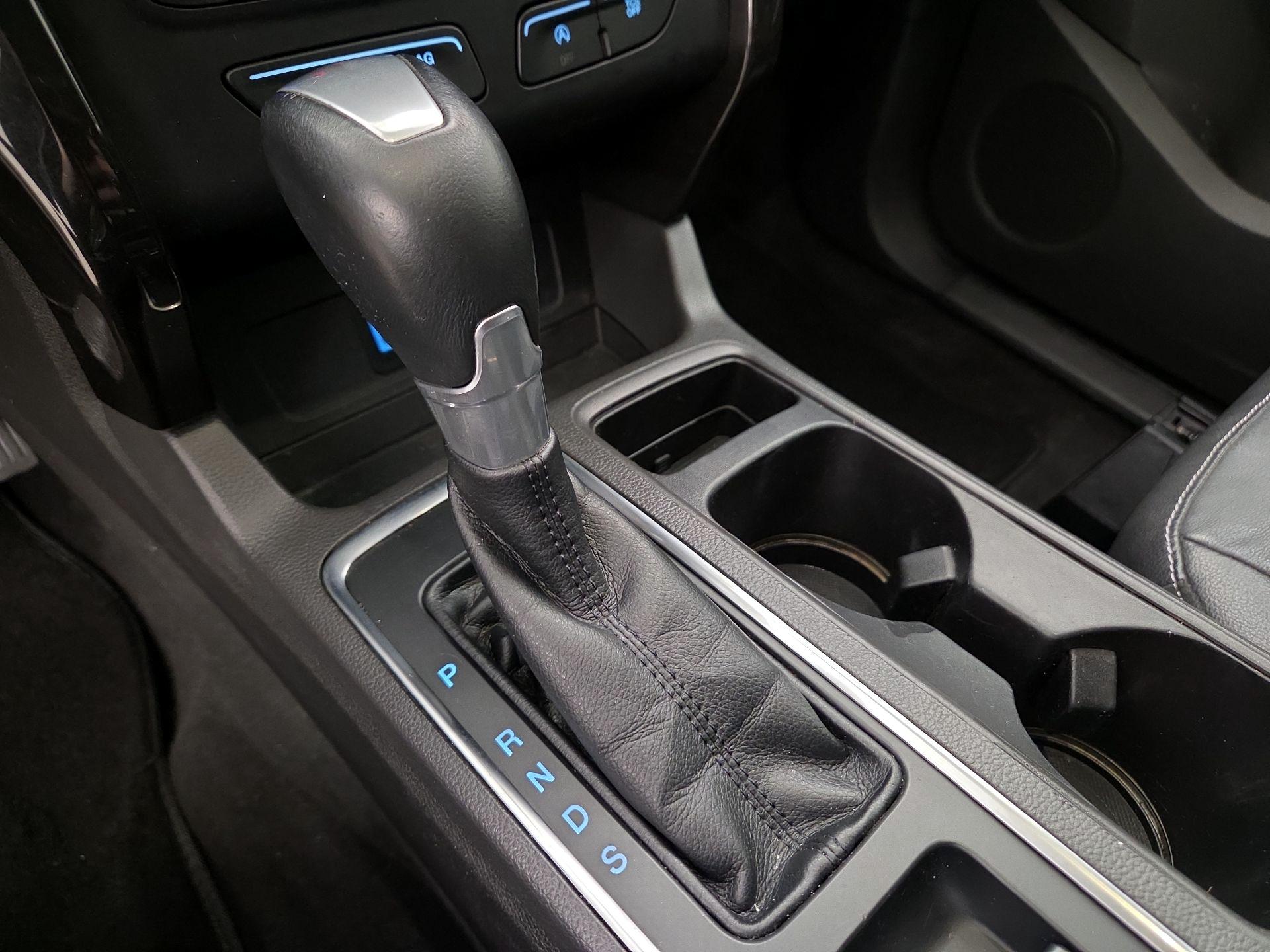 Thumbnail: 2017 Ford Escape - 16