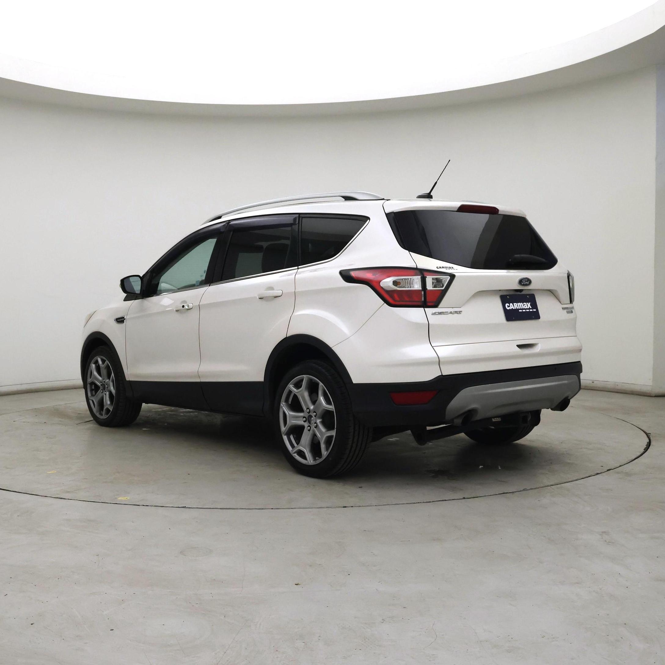 Thumbnail: 2017 Ford Escape - 2