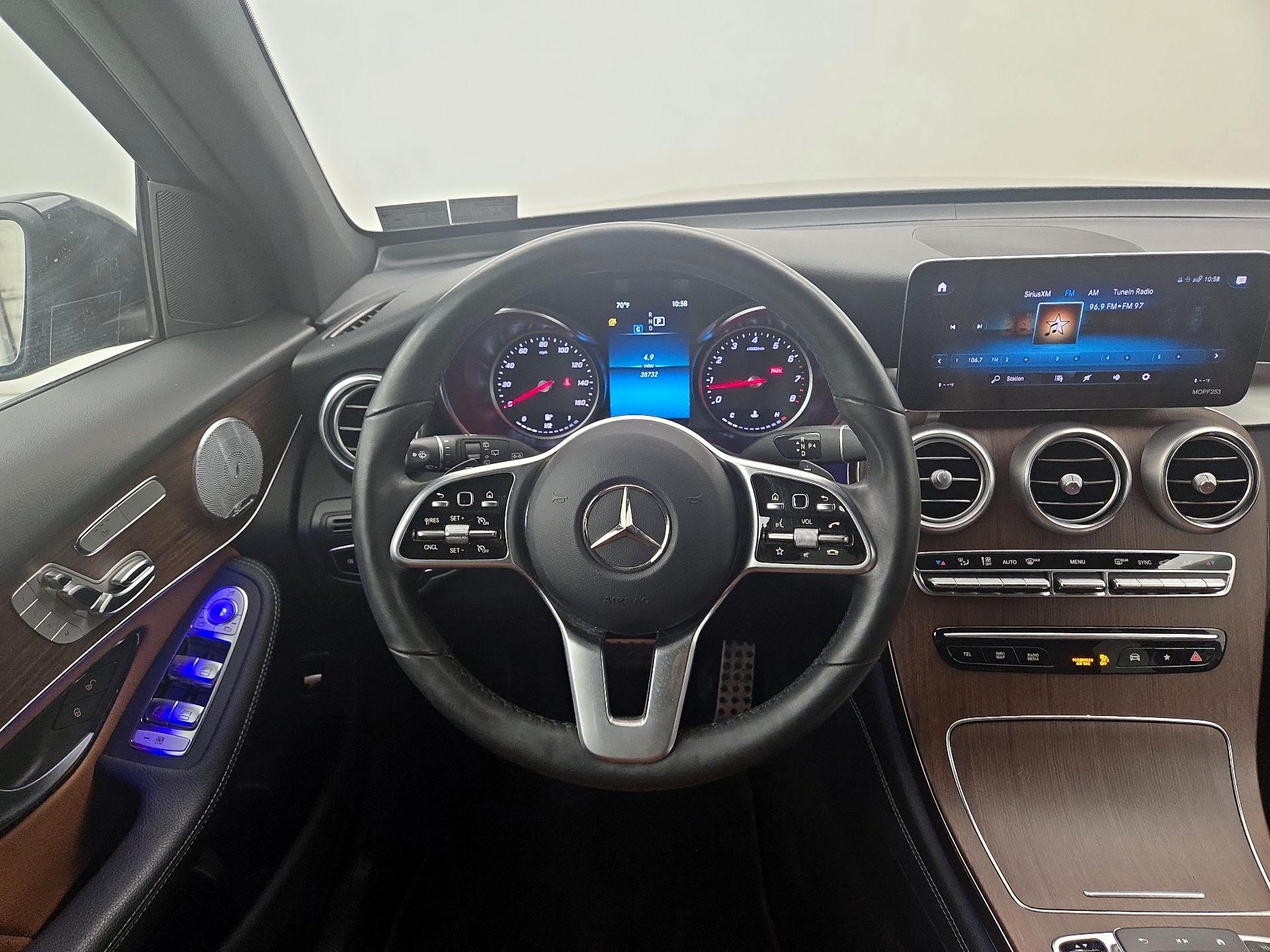Thumbnail: 2020 Mercedes-Benz GLC - 10