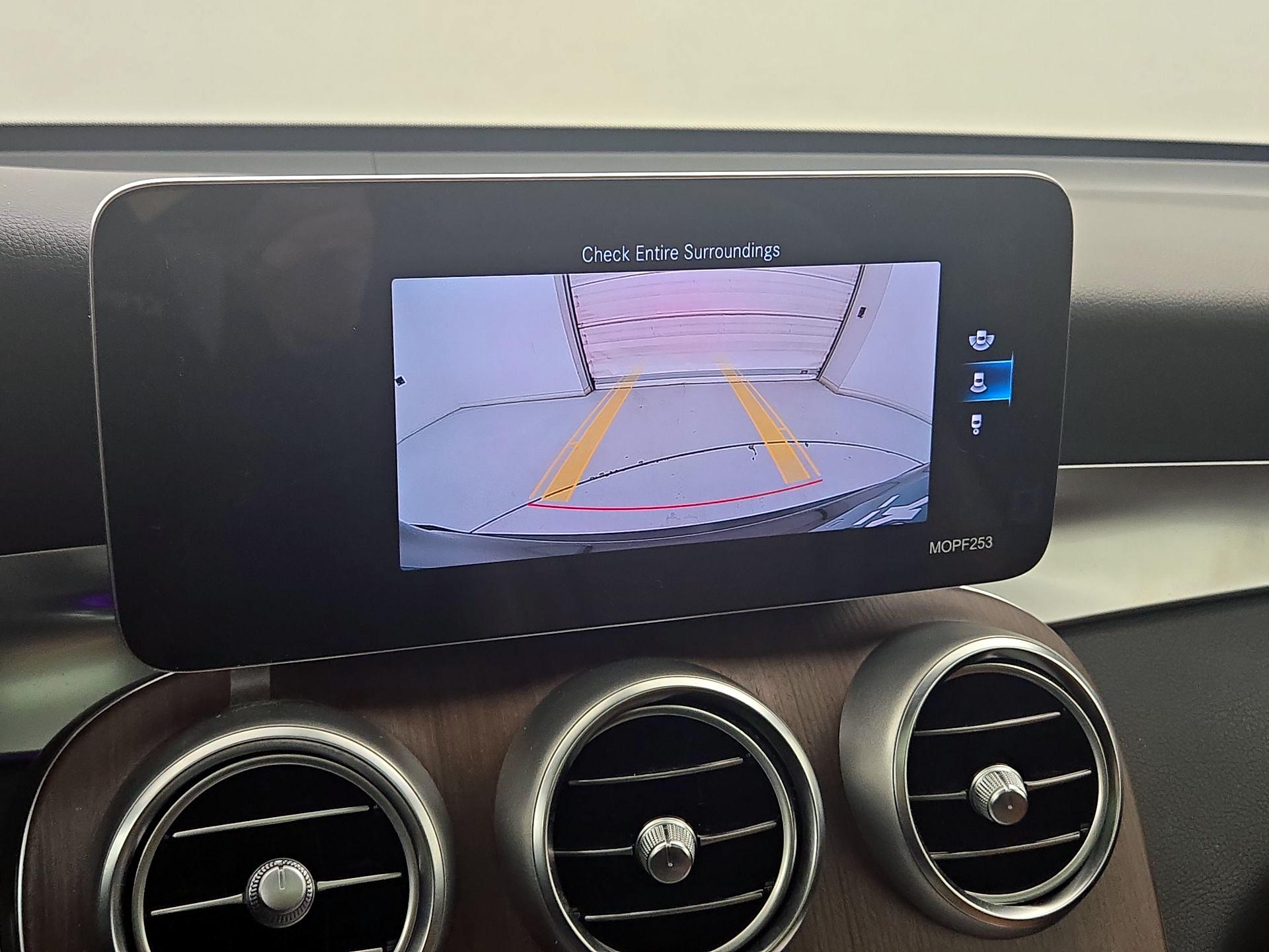 Thumbnail: 2020 Mercedes-Benz GLC - 14