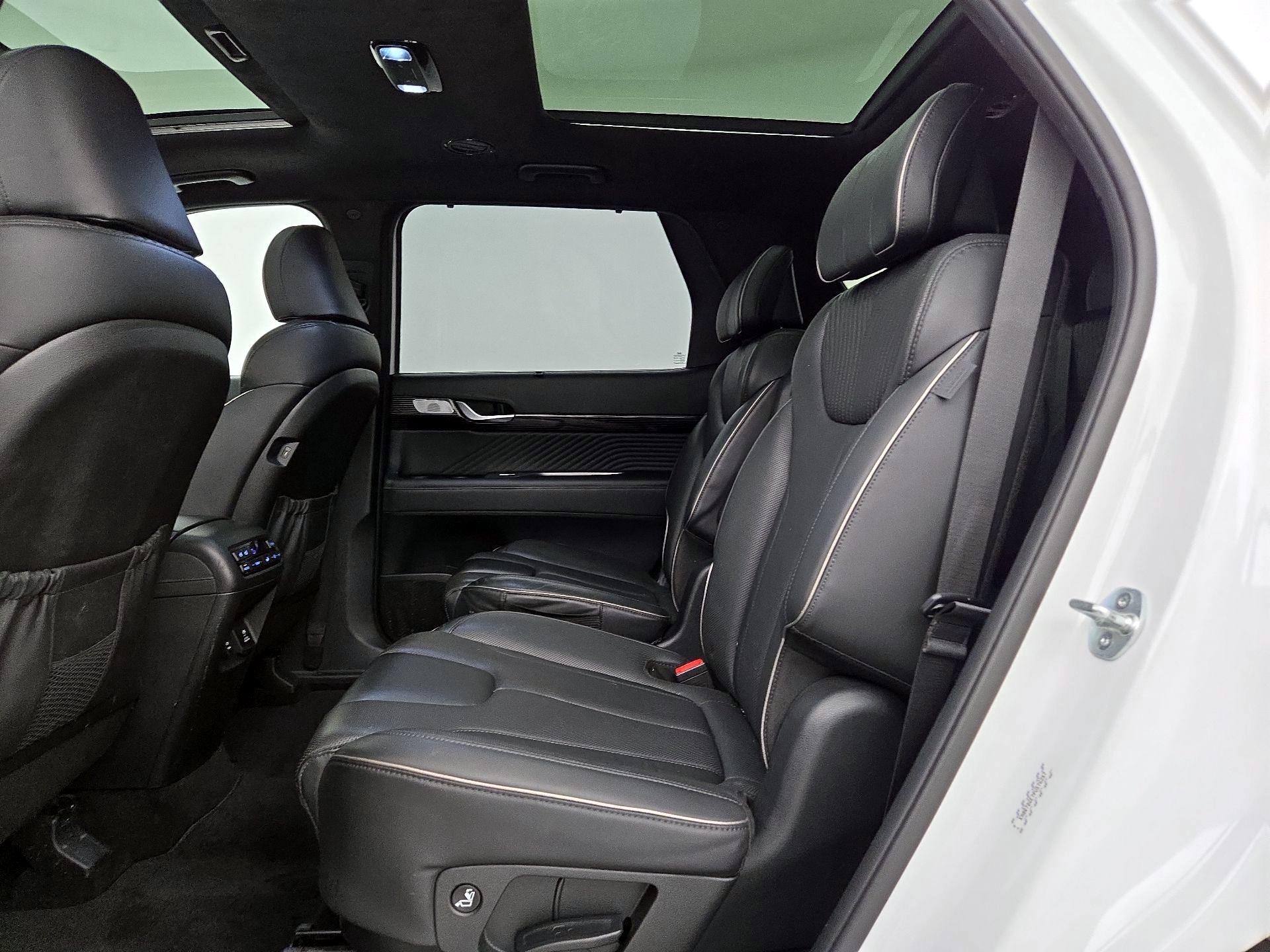 Thumbnail: 2023 Hyundai Palisade - 20