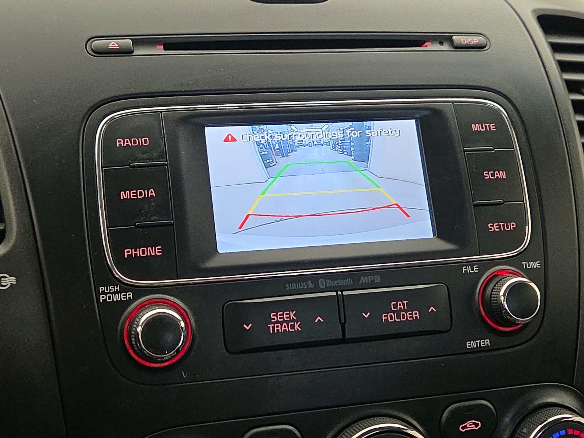 Thumbnail: 2016 Kia Forte - 14