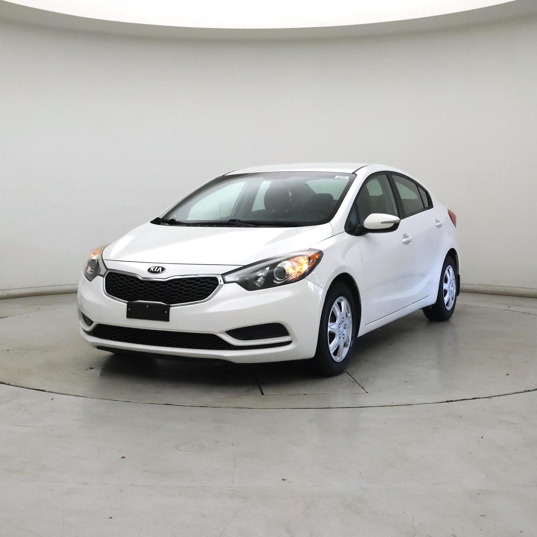 Thumbnail: 2016 Kia Forte - 4