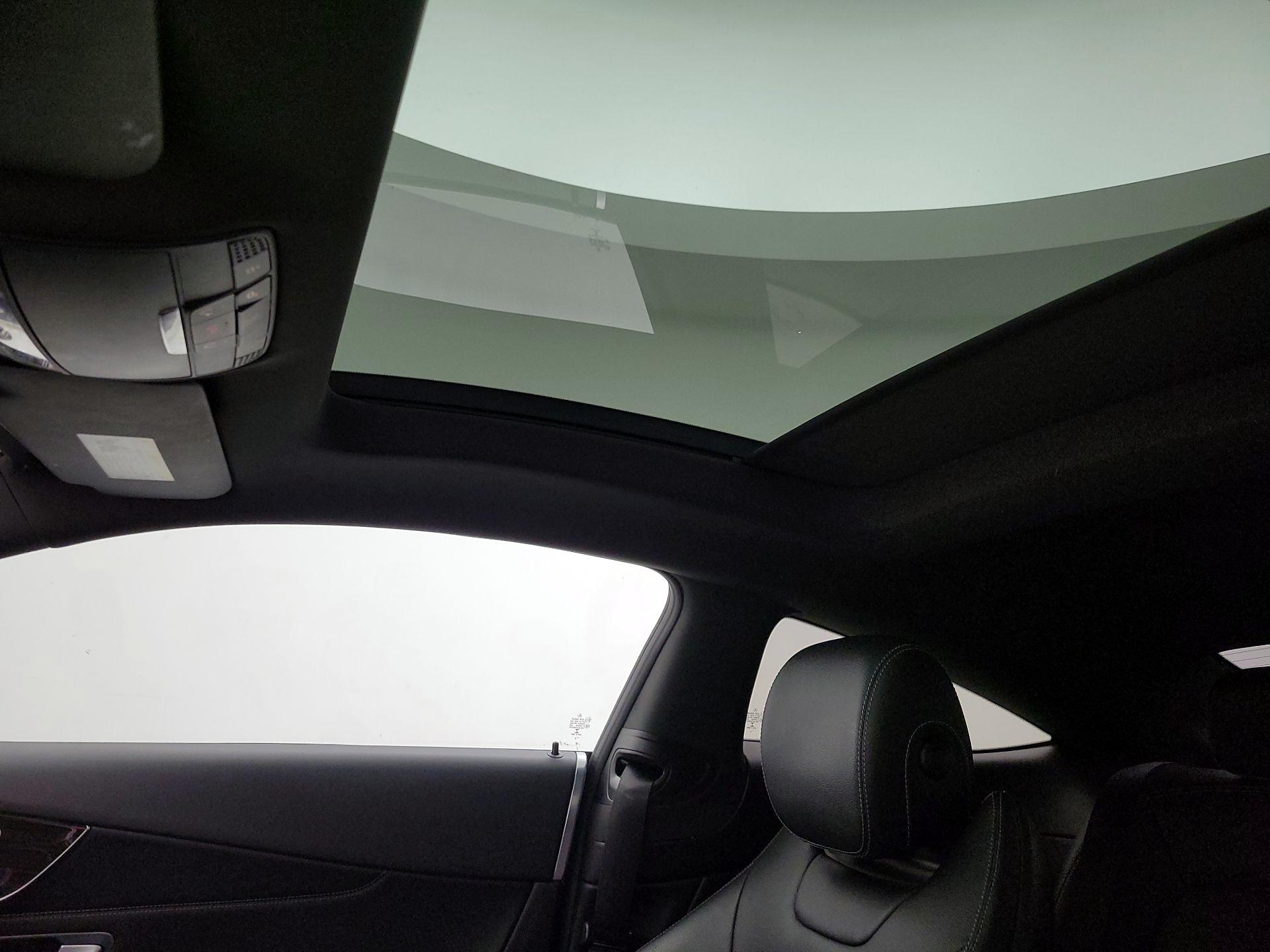 Thumbnail: 2017 Mercedes-Benz C-Class - 19