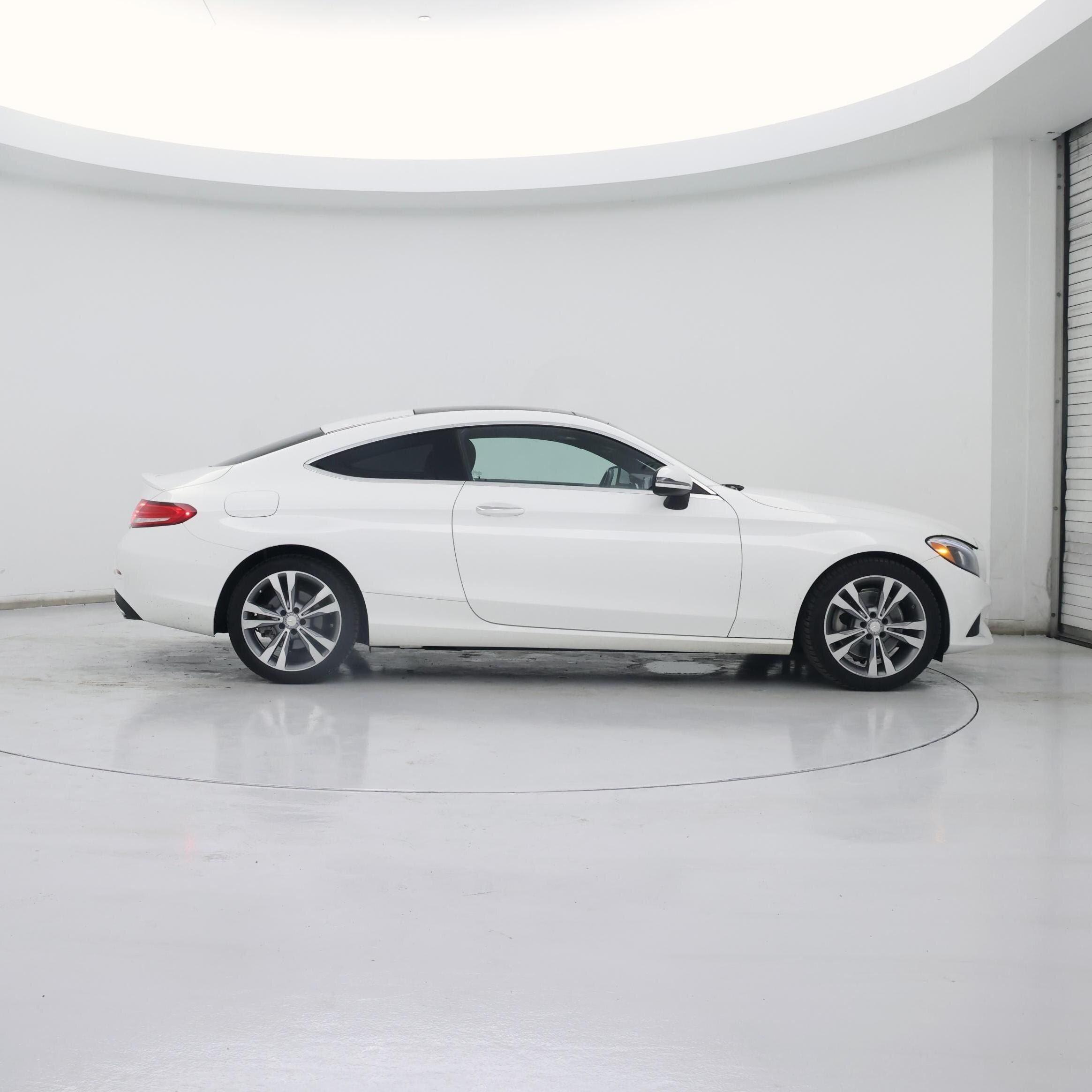 Thumbnail: 2017 Mercedes-Benz C-Class - 7