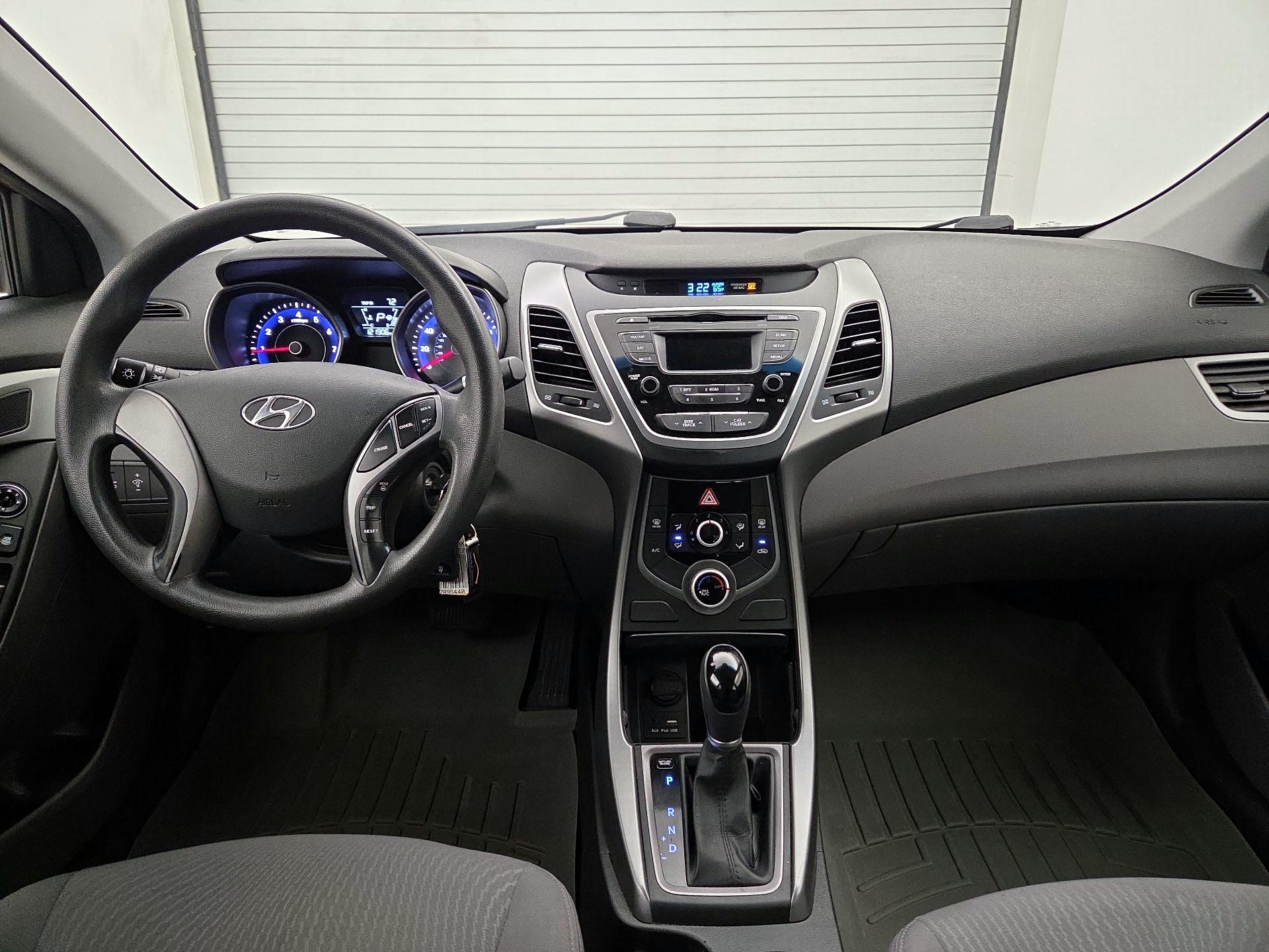 Thumbnail: 2014 Hyundai Elantra - 9