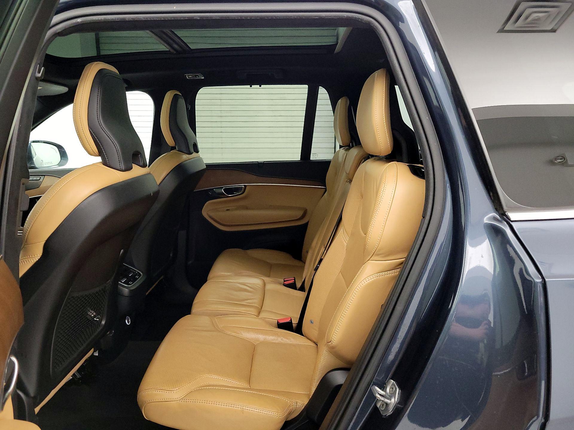 Thumbnail: 2019 Volvo XC90 - 20