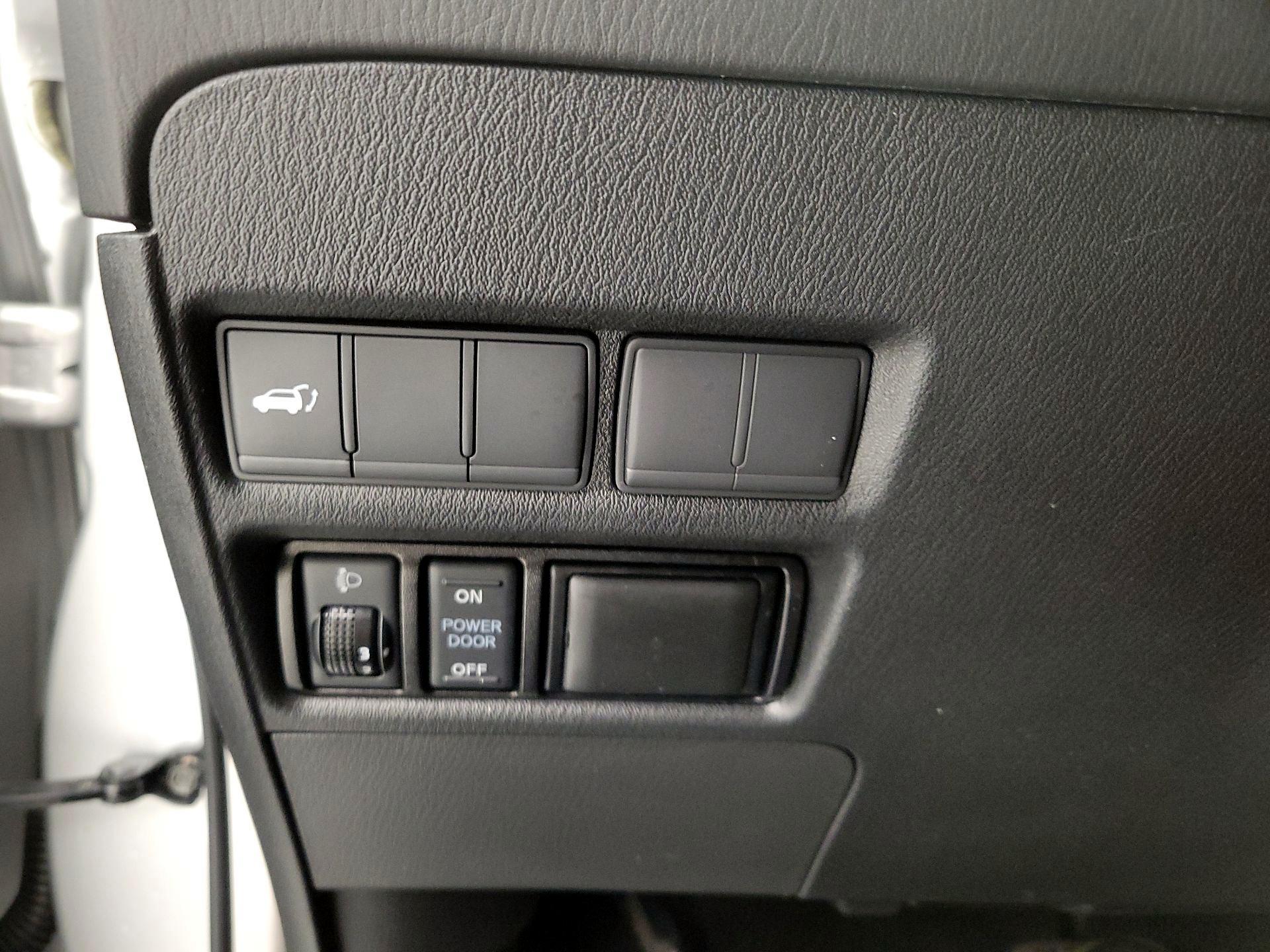 Thumbnail: 2018 Nissan Armada - 13