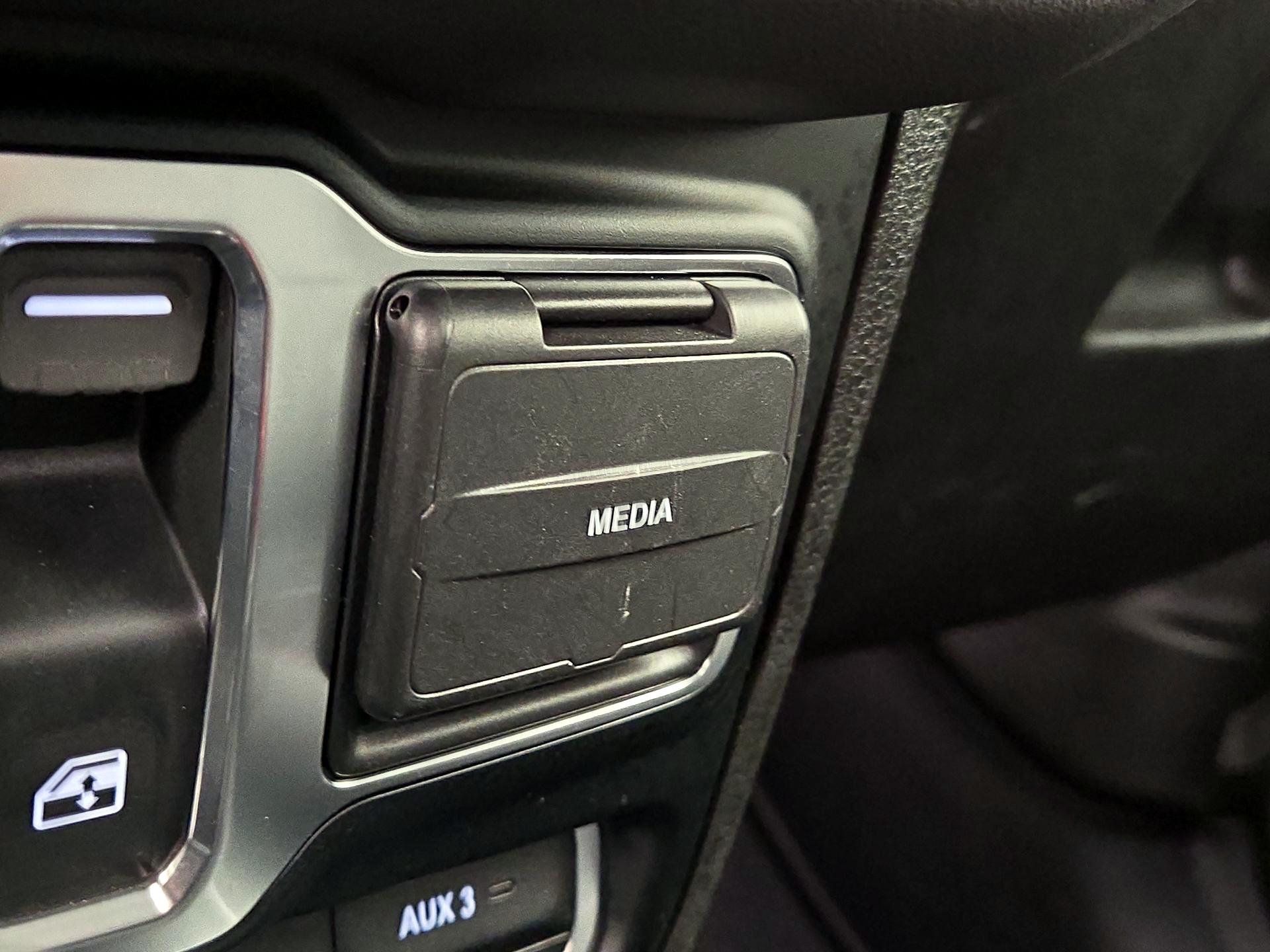 Thumbnail: 2024 Jeep Wrangler - 18