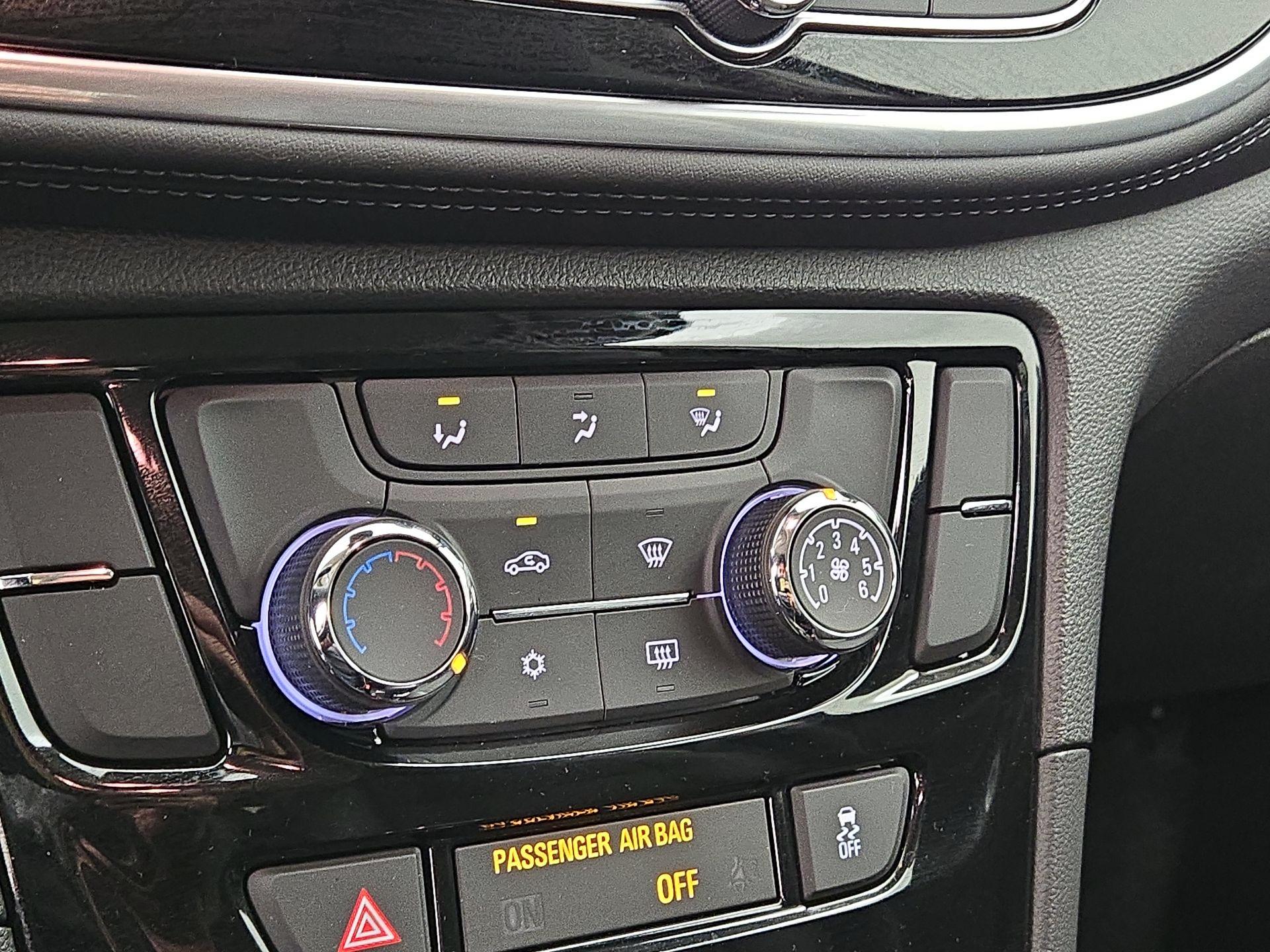 Thumbnail: 2018 Buick Encore - 15