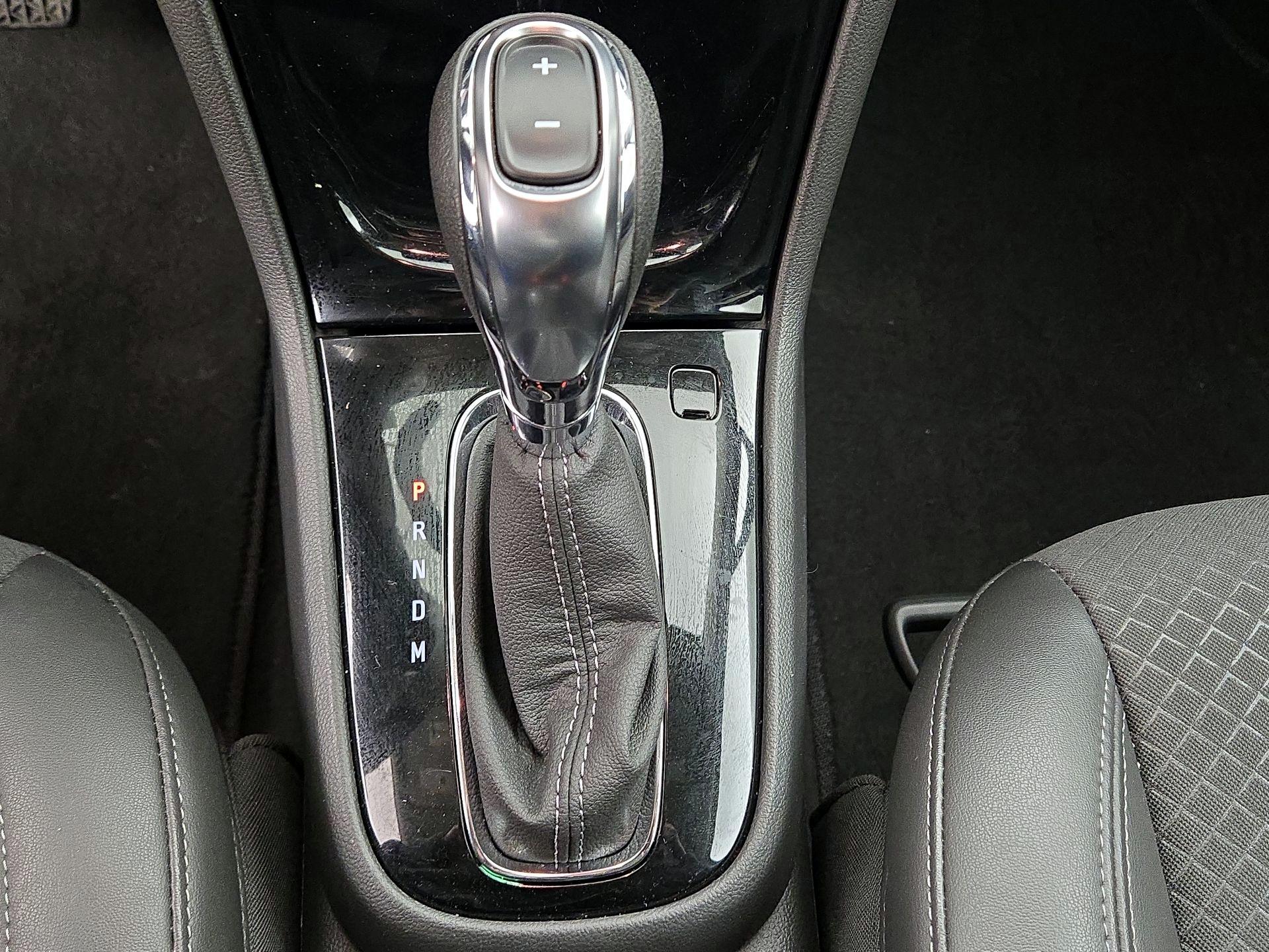 Thumbnail: 2018 Buick Encore - 16